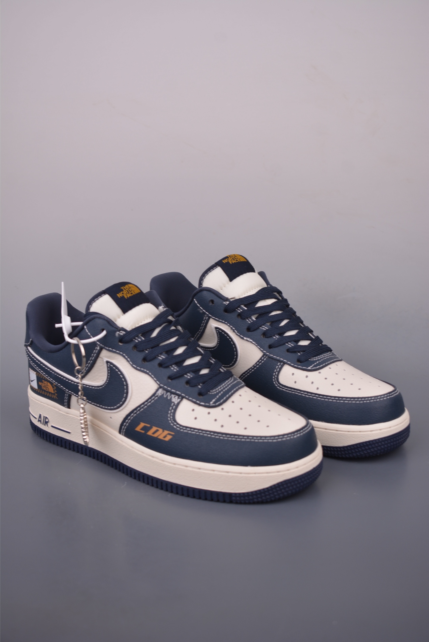 Nike Air Force 1 Low The North Face CDG Sneakers - Limited Edition 1 i1756166439921 8874 0 0