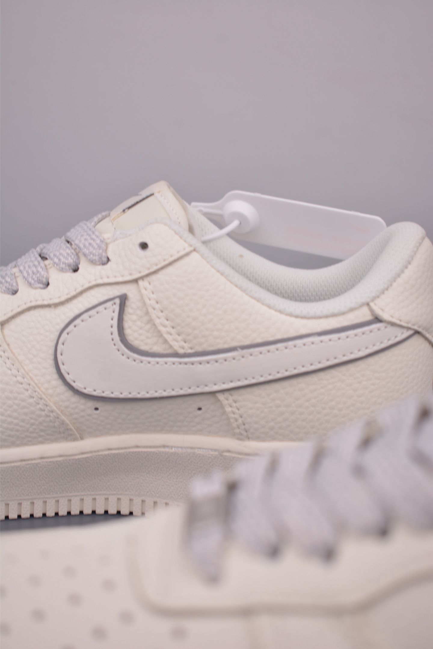 Nike Air Force 1 Low: Classic Style, Premium Comfort - Available Now! 9 i1756166498029 8823 0 7