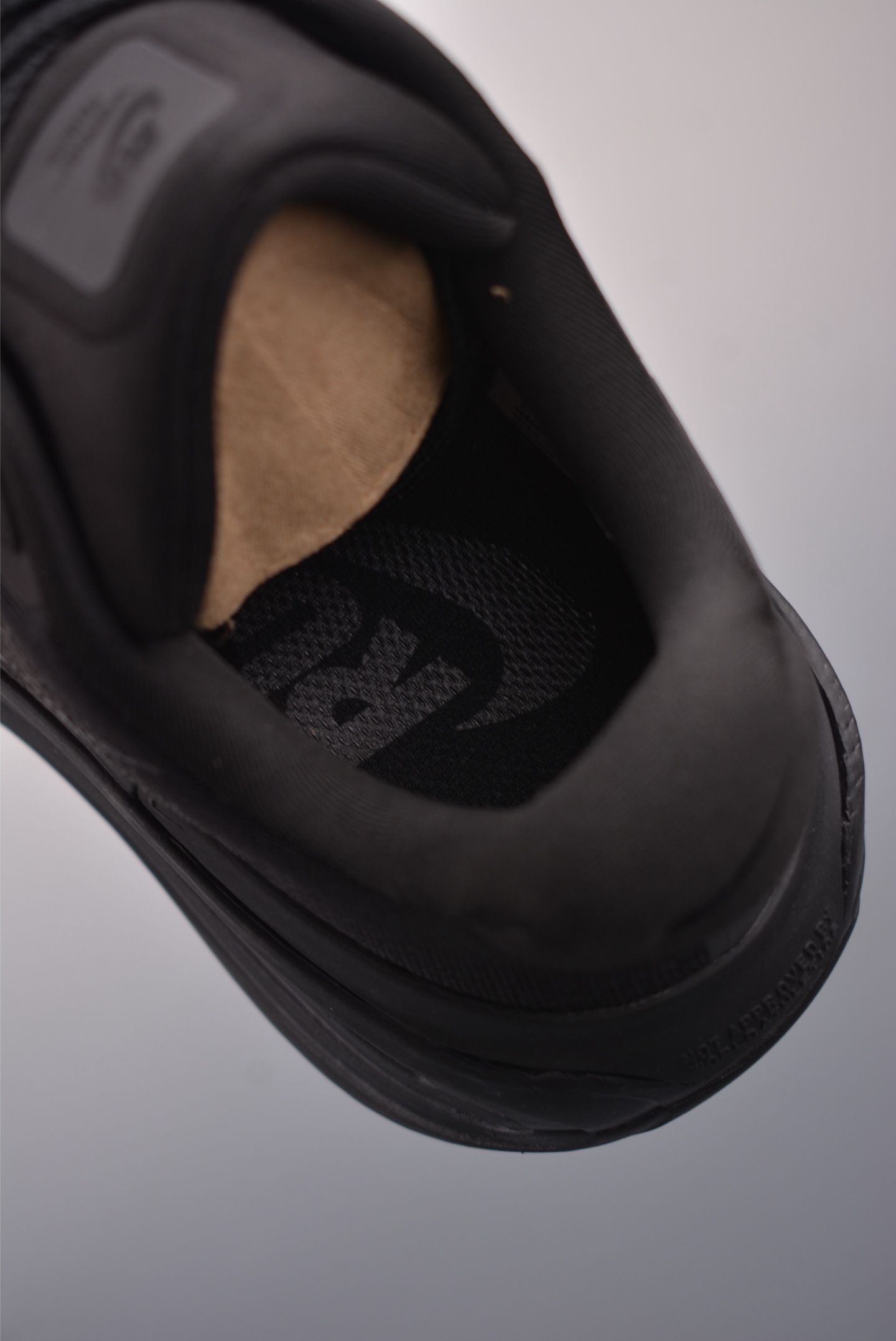 Nike Vomero Running Shoes - Premium Air Cushioning, Comfortable & Durable 9 i1756247515439 7659 0 8