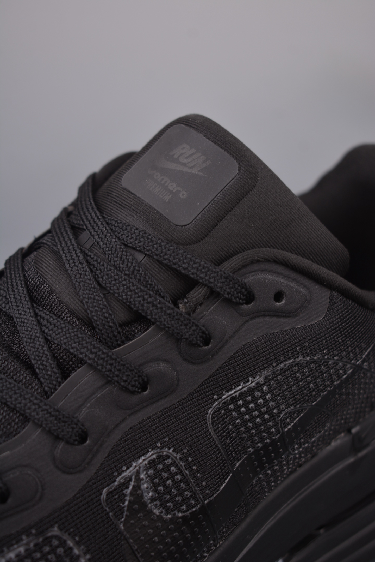 Nike Vomero Running Shoes - Premium Air Cushioning, Comfortable & Durable 7 i1756247517127 3865 0 6