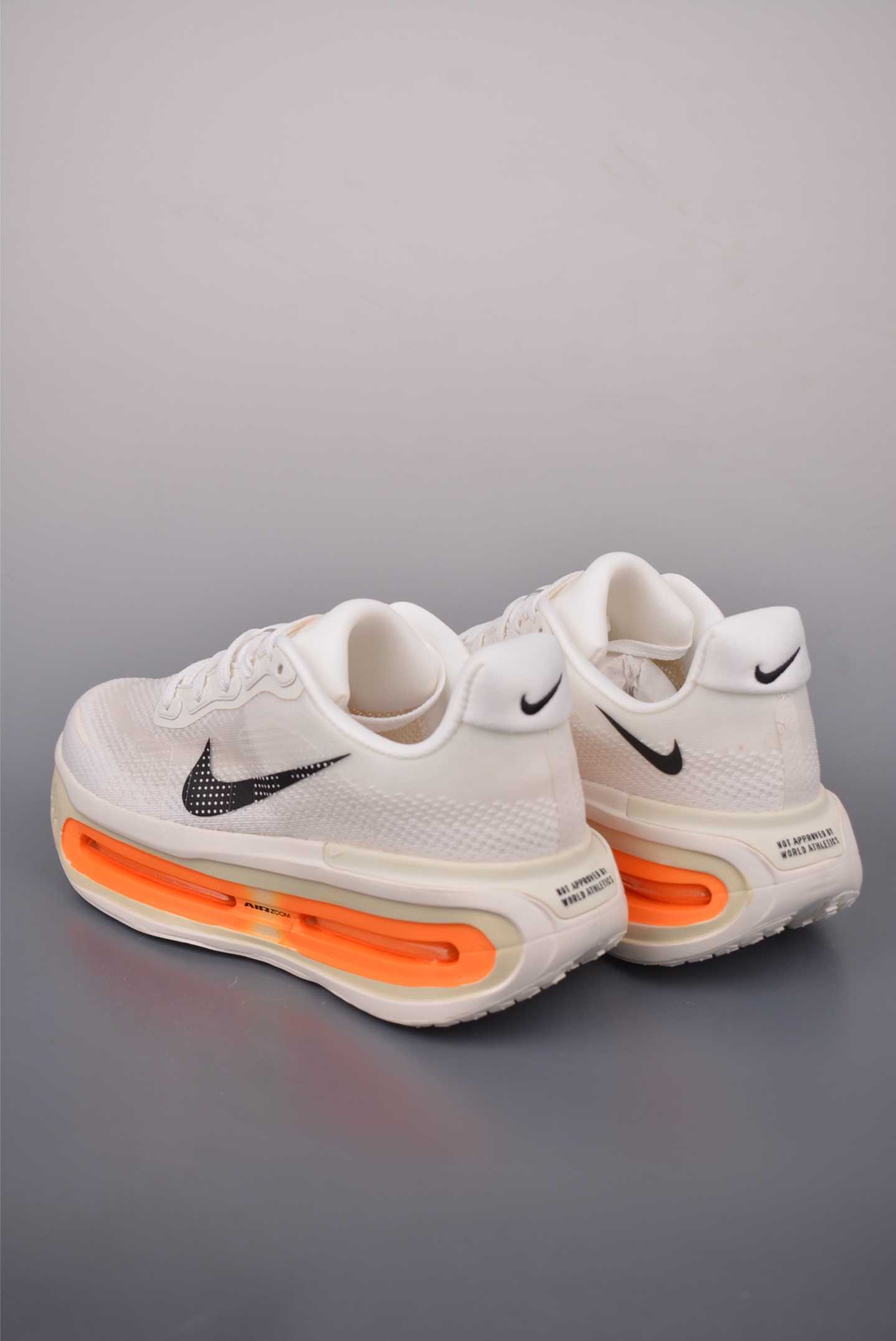 Nike Vomero Premium Air Cushion Running Shoes - Comfortable, Stylish, and Durable 2 i1756247540498 6348 0 1