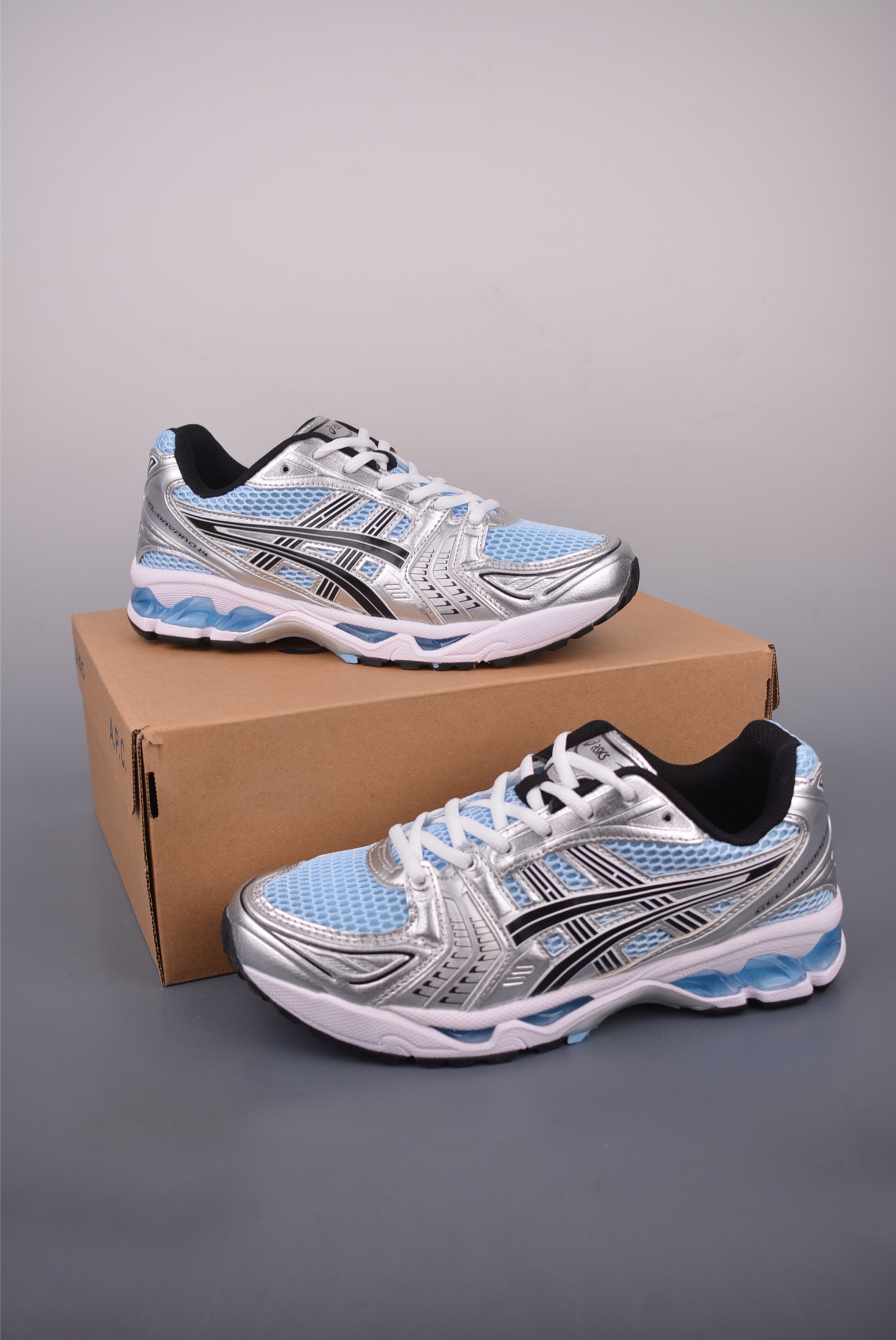 Asics Gel-Kayano 14: Breathable, Professional Running Shoes - White/Silver 5 i1756247680207 5080 0 3
