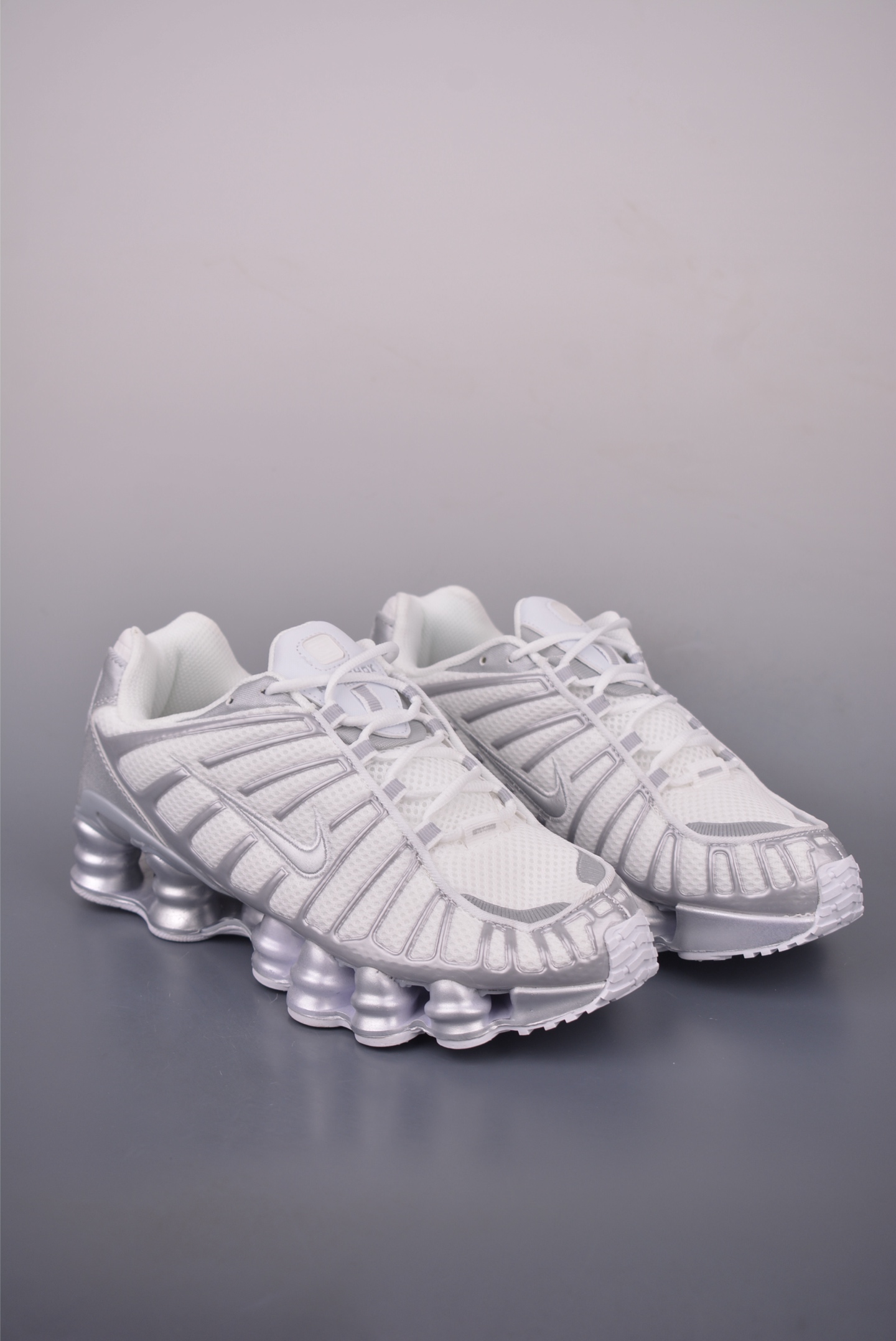 Nike Air Max DN Retro Running Shoes with Air Cushion - White/Silver 1 i1756247817212 4390 0 0