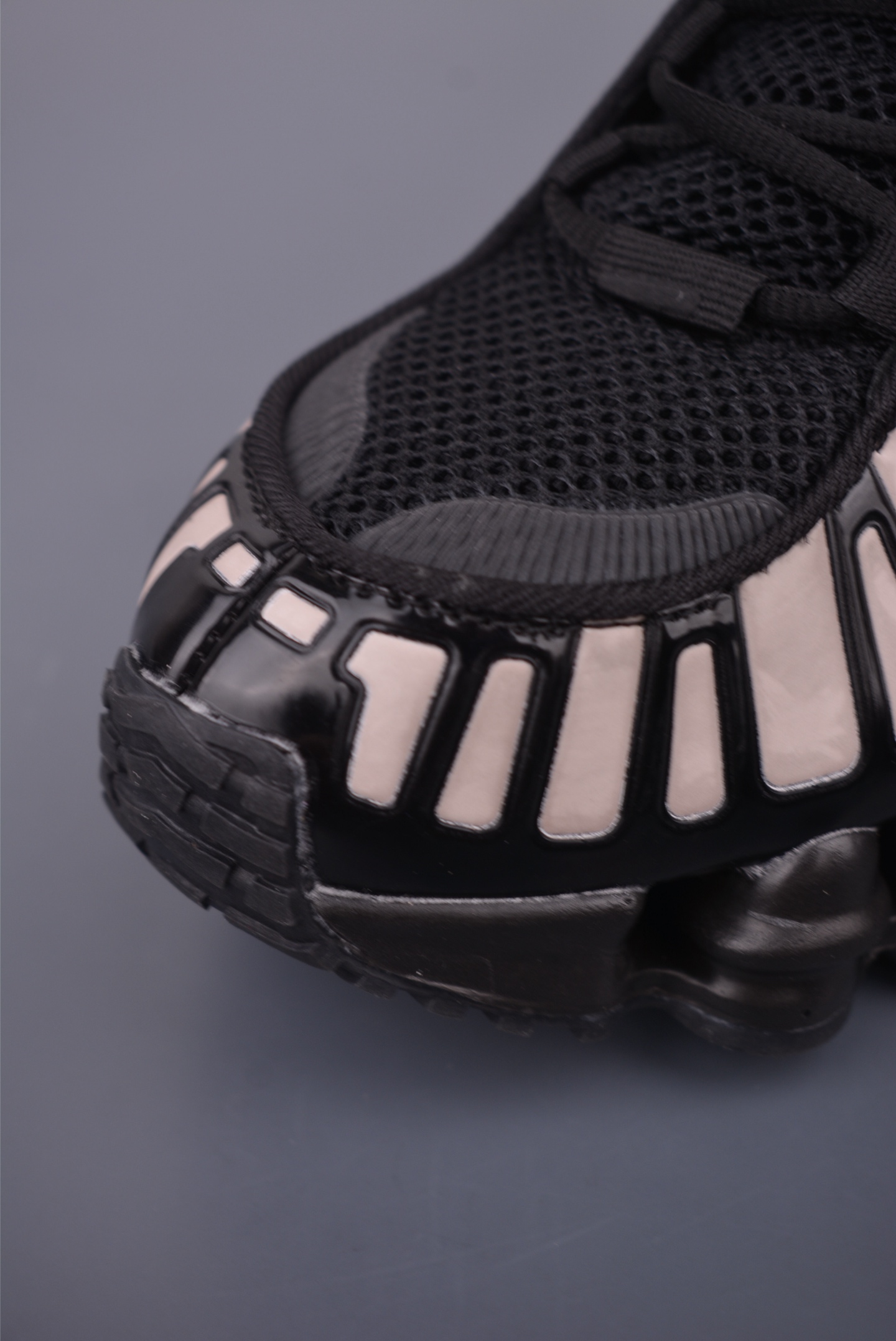 Nike Air Max DN Retro Running Shoes - Comfortable & Stylish Sneakers 19 i1756247835920 3354 0 5