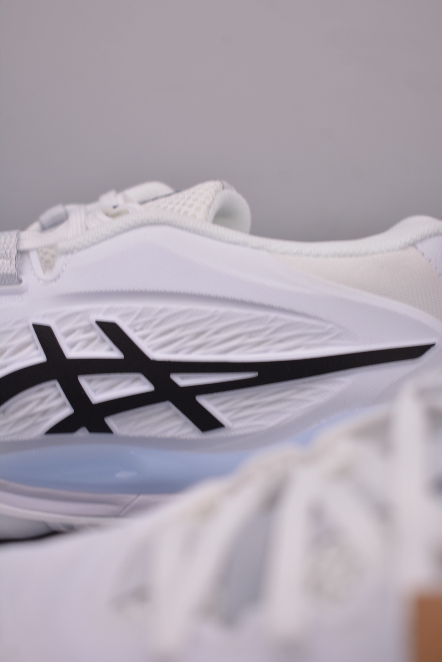 Asics Gel-Resolution X: Lightweight, Breathable Athletic Running Shoes 8 i1756248138484 940 0 7