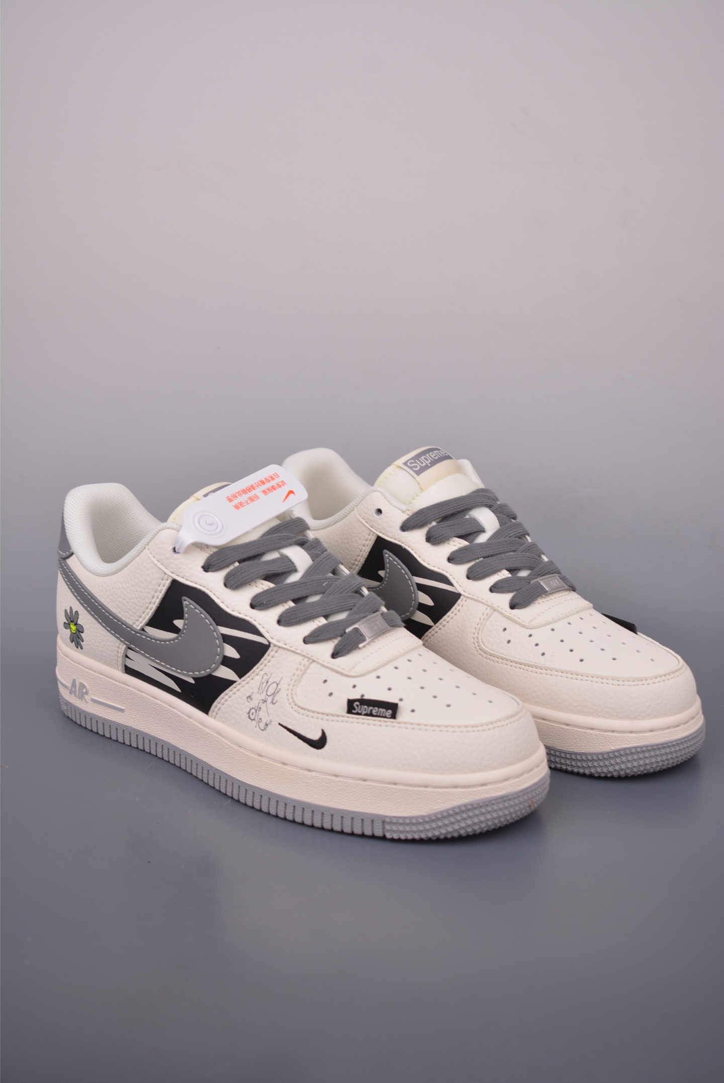Nike Air Force 1 Low Supreme Collab Sneakers - Premium Edition 2 i1756248400183 9031 0 0