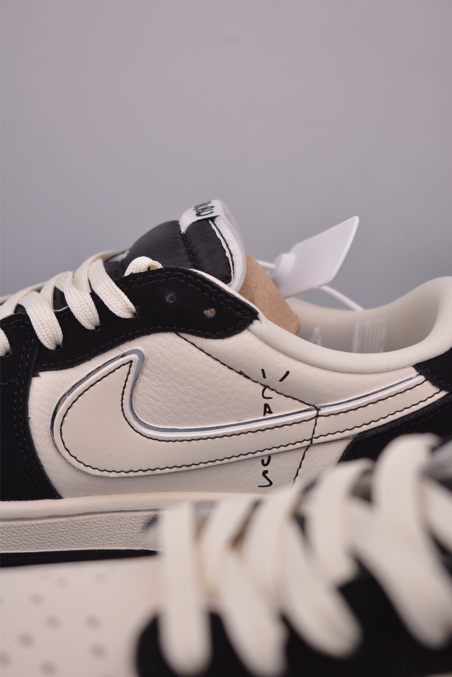 Fragment x Travis Scott x Labubu Air Jordan 1 Low - Limited Edition Sneakers 8 i1756248475849 6040 0 7