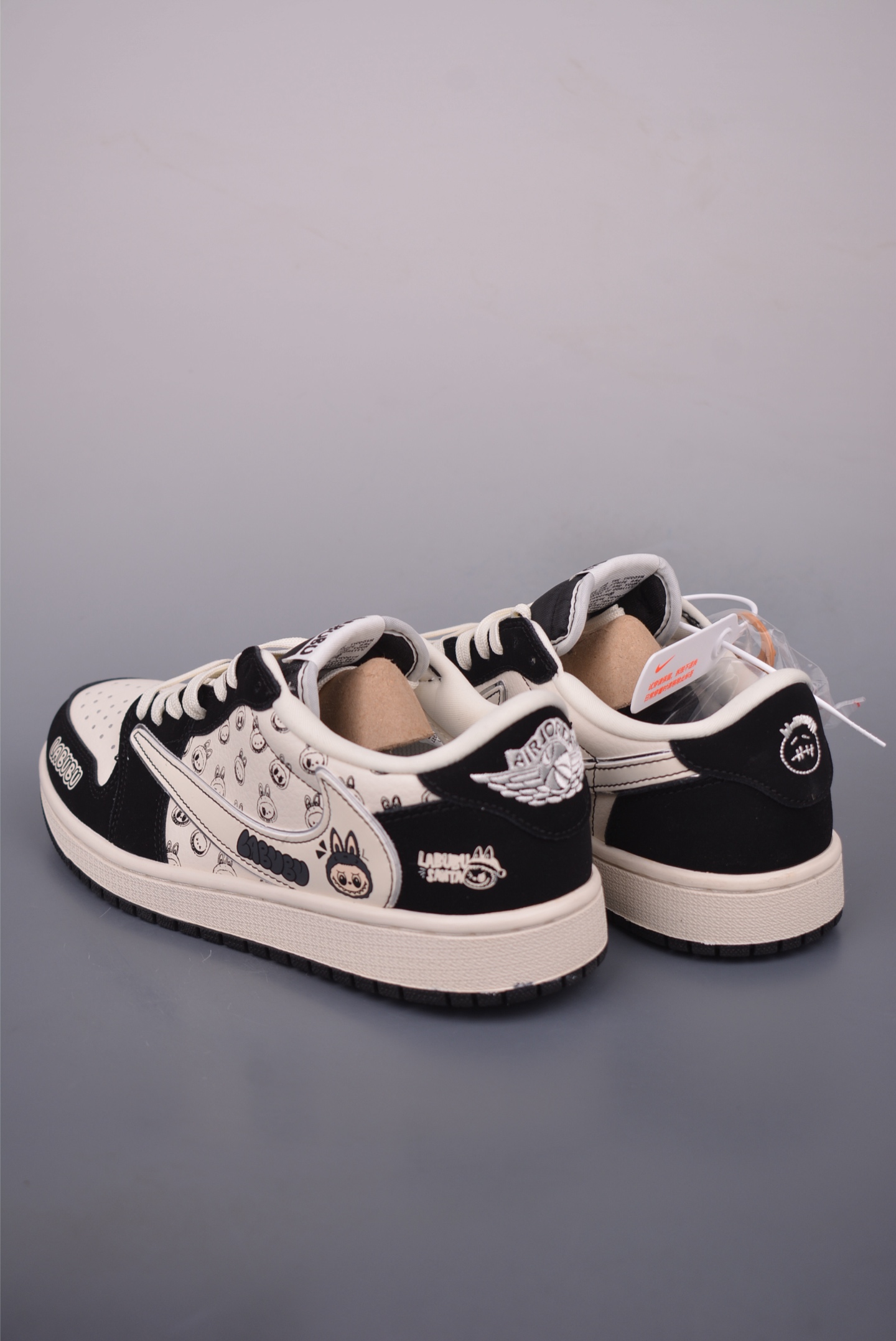 Fragment x Travis Scott x Labubu Air Jordan 1 Low - Limited Edition Sneakers 2 i1756248475866 4953 0 1