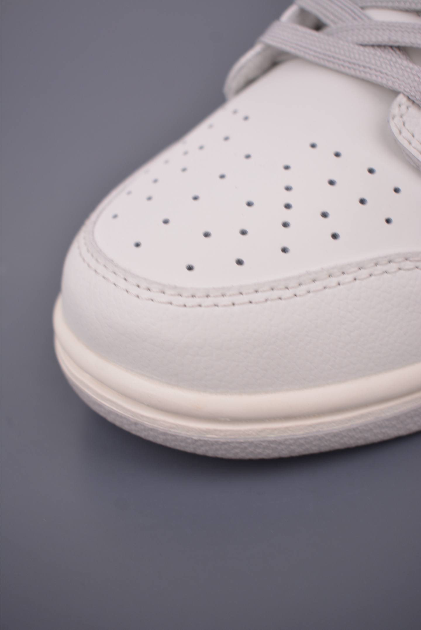 Nike SB Dunk Low Premium Leather Sneakers Casual Shoes - Style & Comfort 6 i1756248748268 4848 0 5