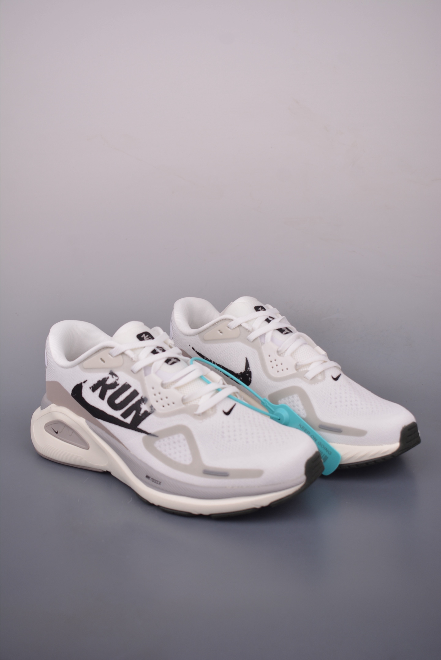 Nike Air Structure 26 White Running Shoes with Zoom Air Cushioning 1 i1756248994986 3091 0 0