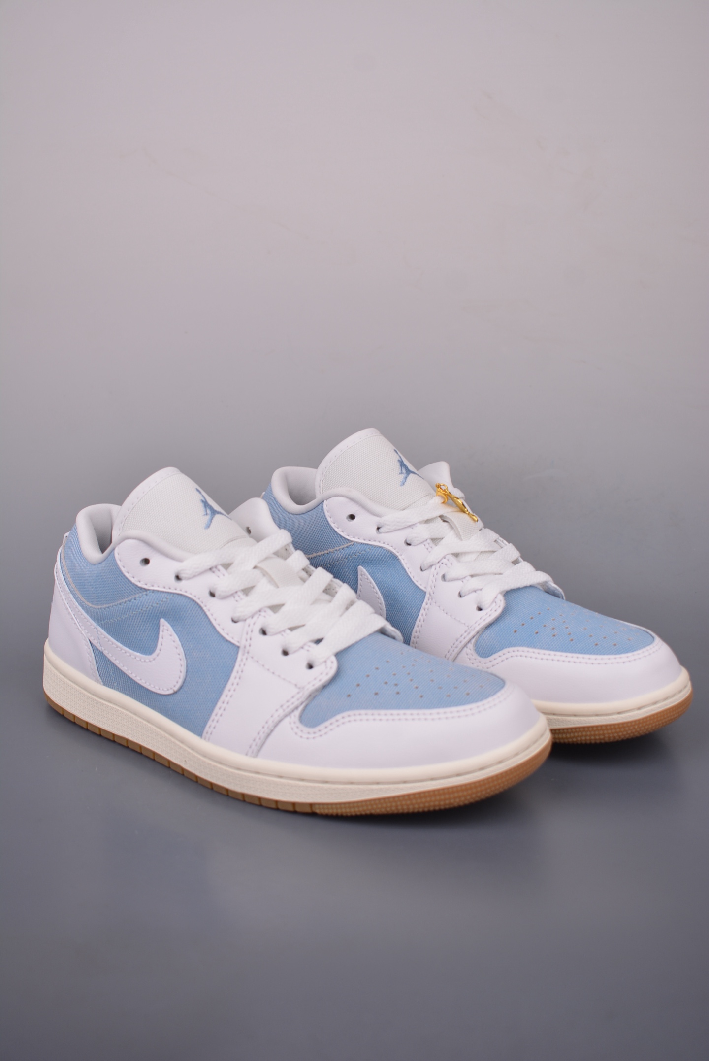 Air Jordan 1 Low Denim: Premium Craftsmanship, Original Bare Shoe Grade 2 i1756333266239 1576 0 0