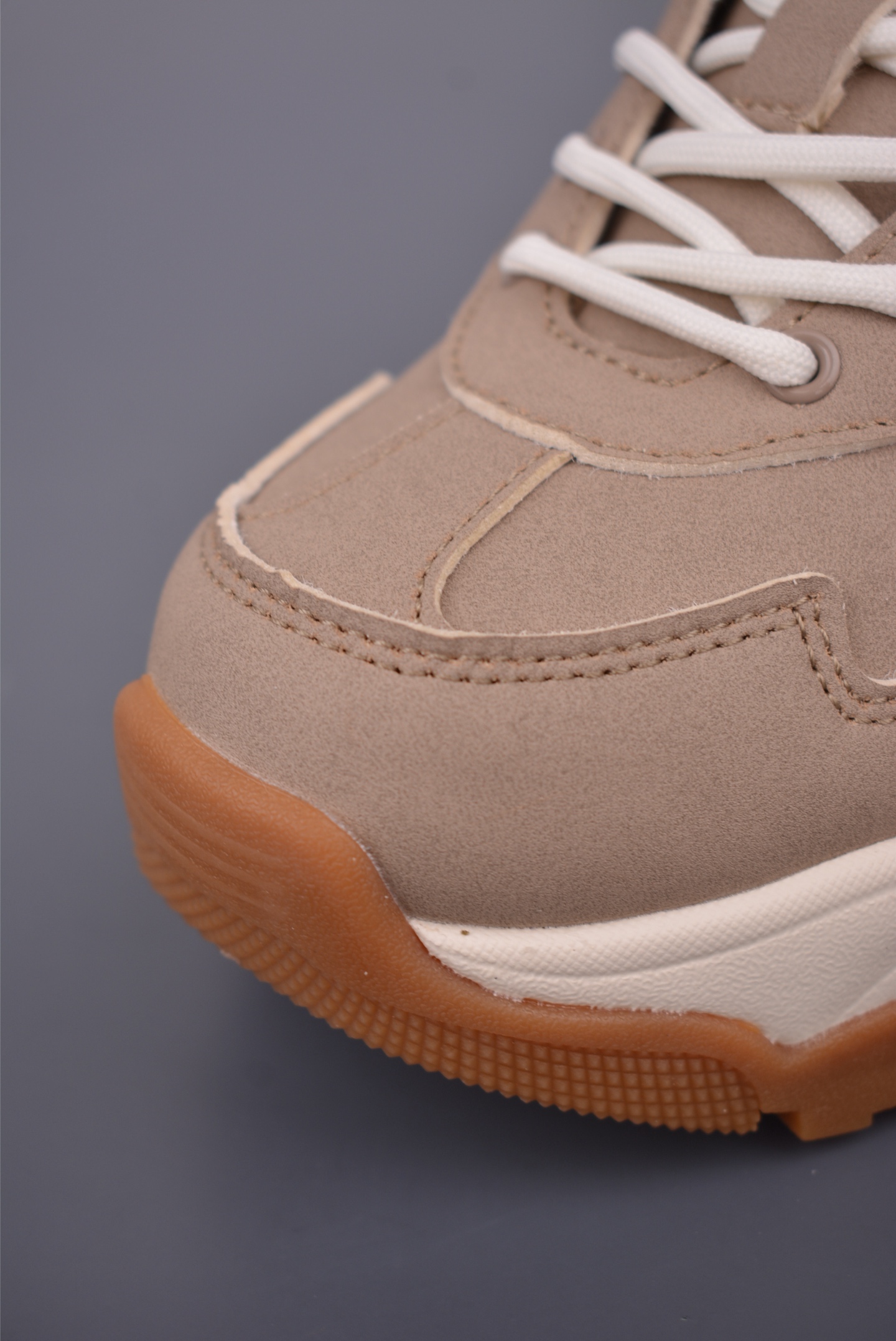 MLB Chunky Vintage Window New York Yankees Fashion Sneakers, Thick Sole 7 i1756333422027 743 0 5