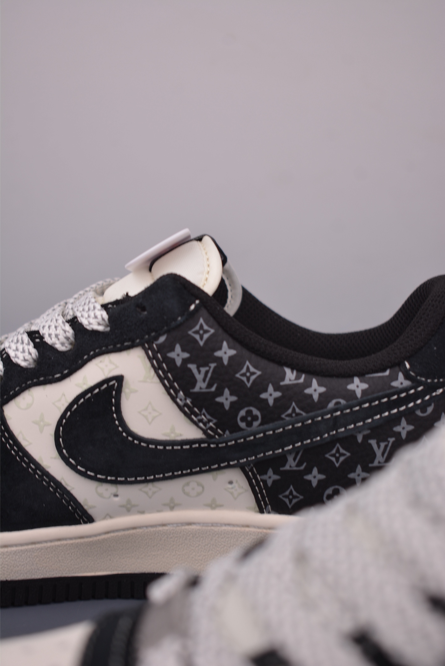 Nike Air Force 1 Low Louis Vuitton Sneakers - Limited Edition Design 9 i1756335116048 8443 0 7