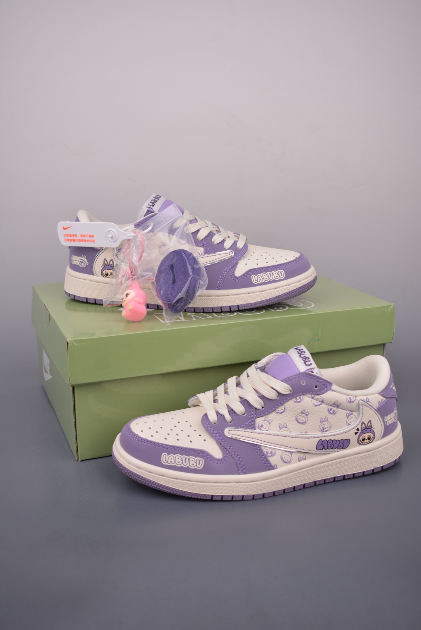 Fragment x Travis Scott x Labubu Air Jordan 1 Low 三方联名倒钩 LD2028-056