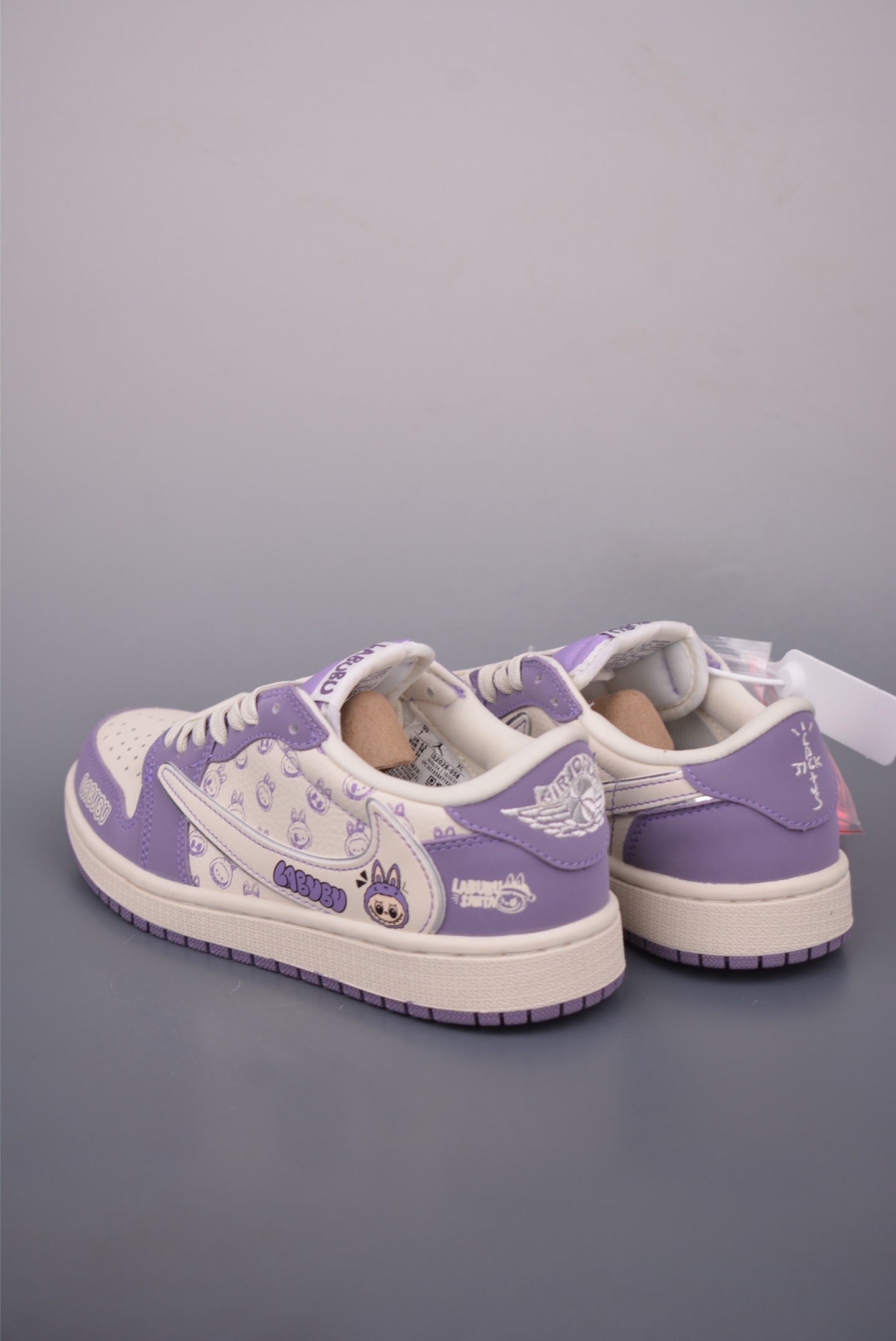 Fragment x Travis Scott x Labubu Air Jordan 1 Low 三方联名倒钩 LD2028-056