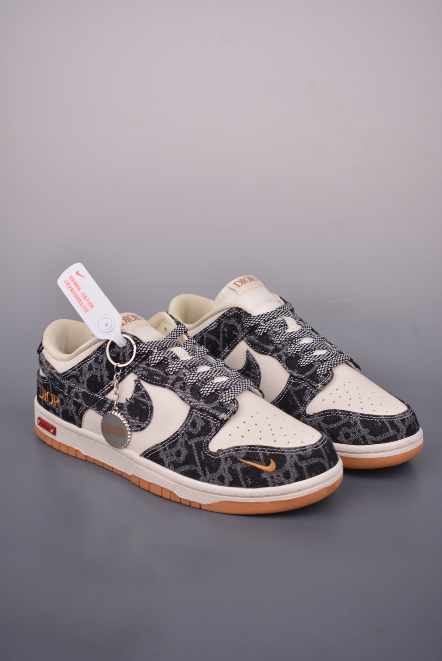 Nike SB Dunk Low Dior Collaboration - Premium Quality, Ultimate Style 14 i1756335782227 8883 0 0