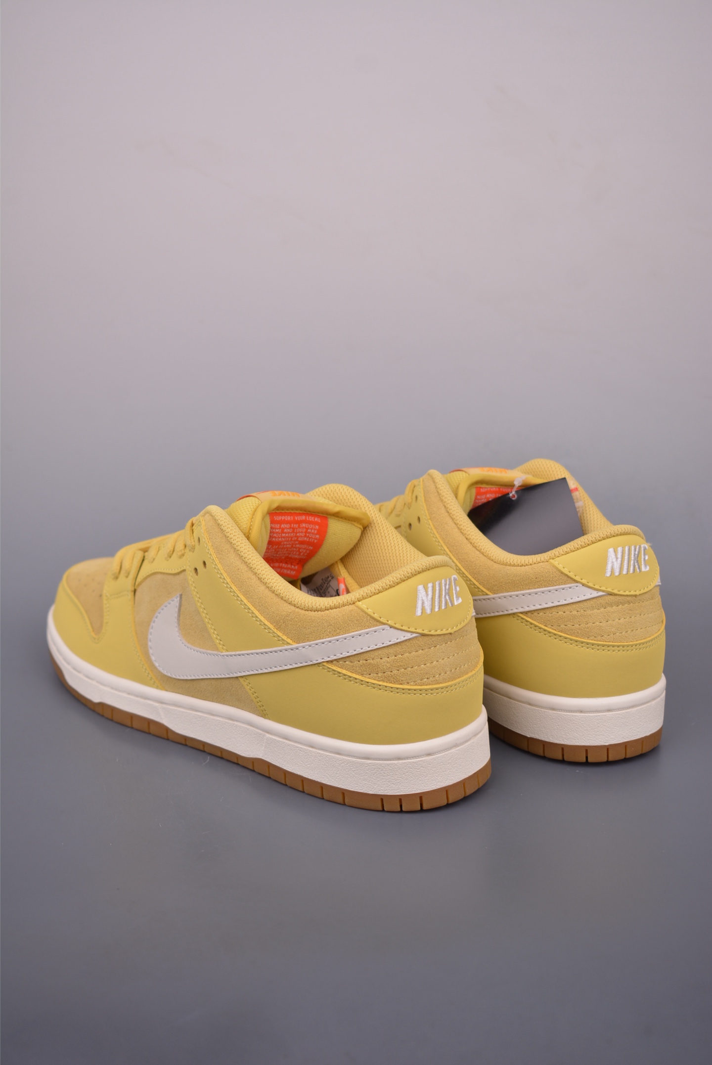 Nike SB Dunk Low Yellow Suede Leather Sneakers Athletic Shoes FJ1674 3 i1756336070366 4810 0 1
