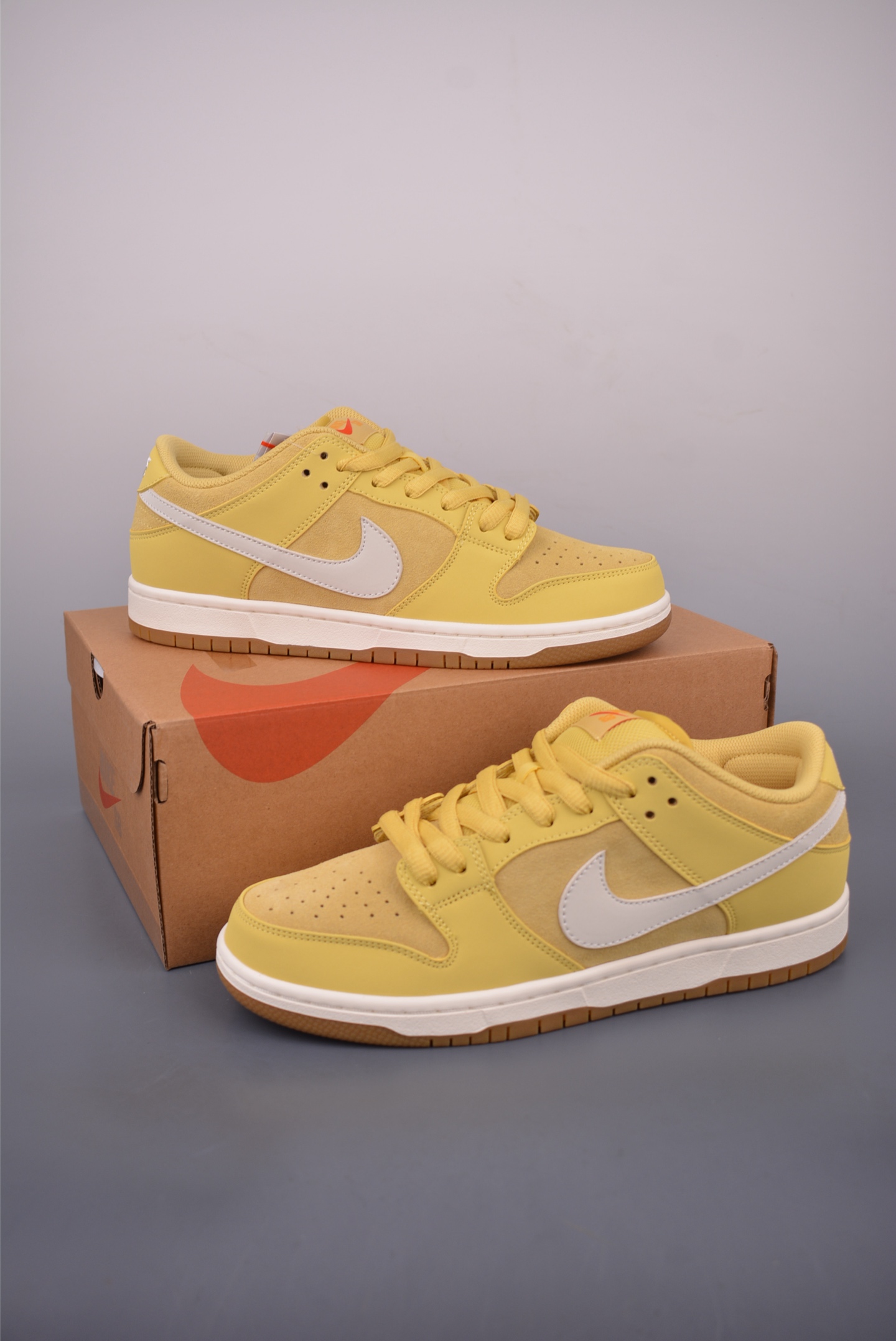 Nike SB Dunk Low Yellow Suede Leather Sneakers Athletic Shoes FJ1674 6 i1756336070424 1290 0 4