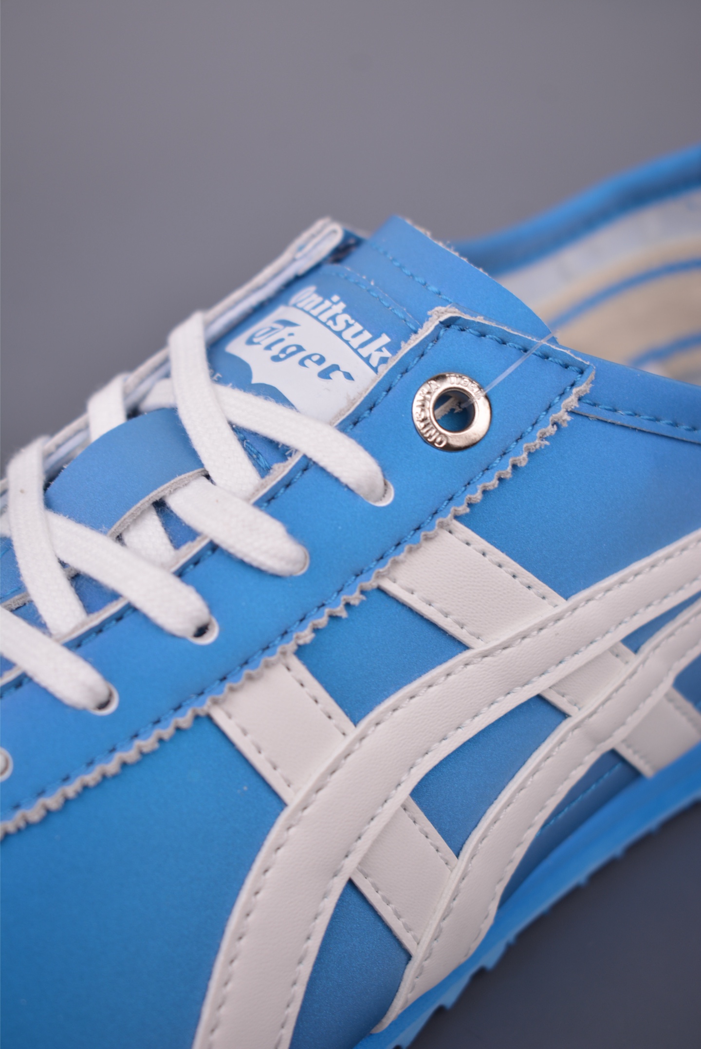 Onitsuka Tiger Mexico 66 SD - Premium Craftsmanship and Authentic Materials 8 i1756336392458 5721 0 6