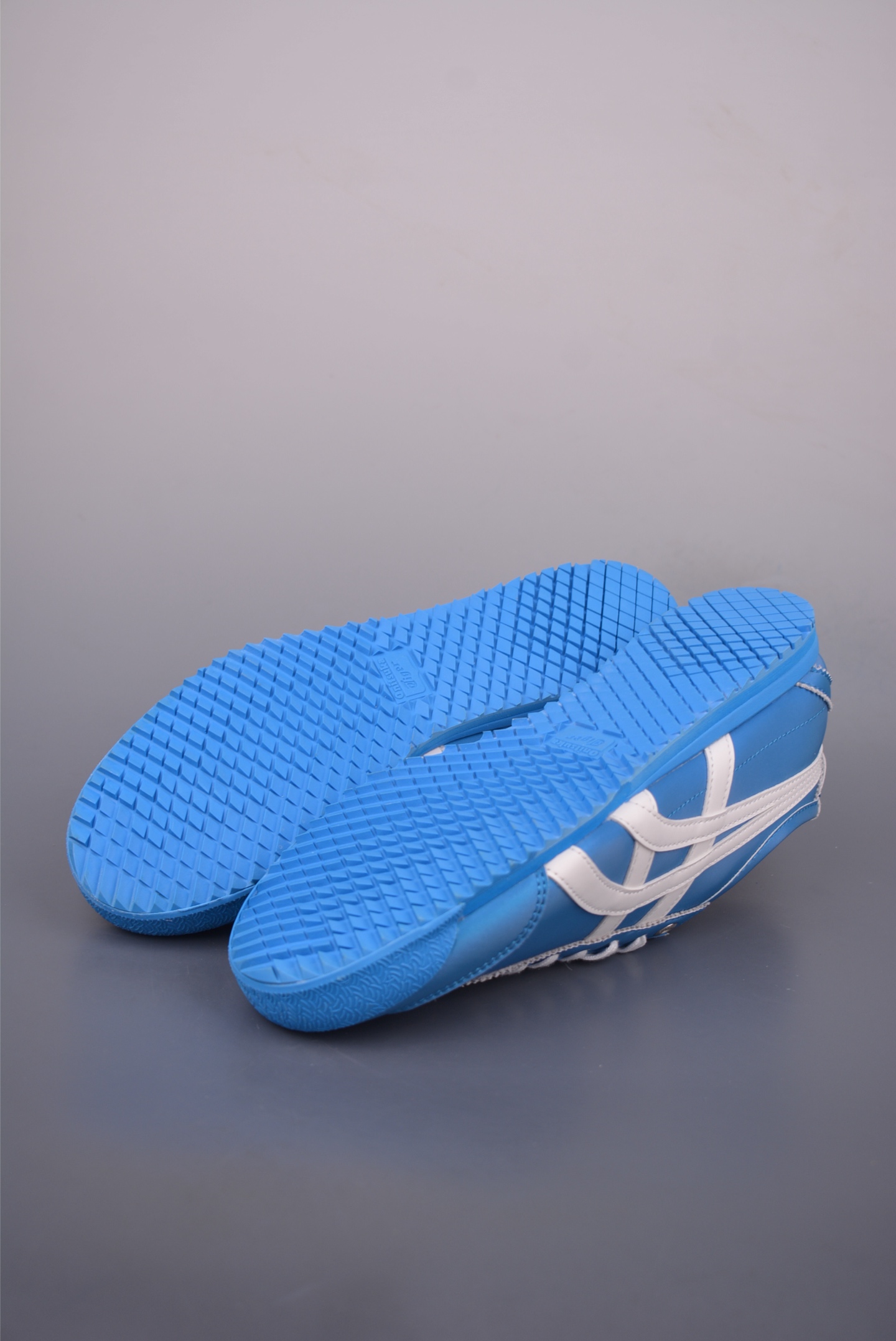 Onitsuka Tiger Mexico 66 SD - Premium Craftsmanship and Authentic Materials 4 i1756336392513 838 0 2