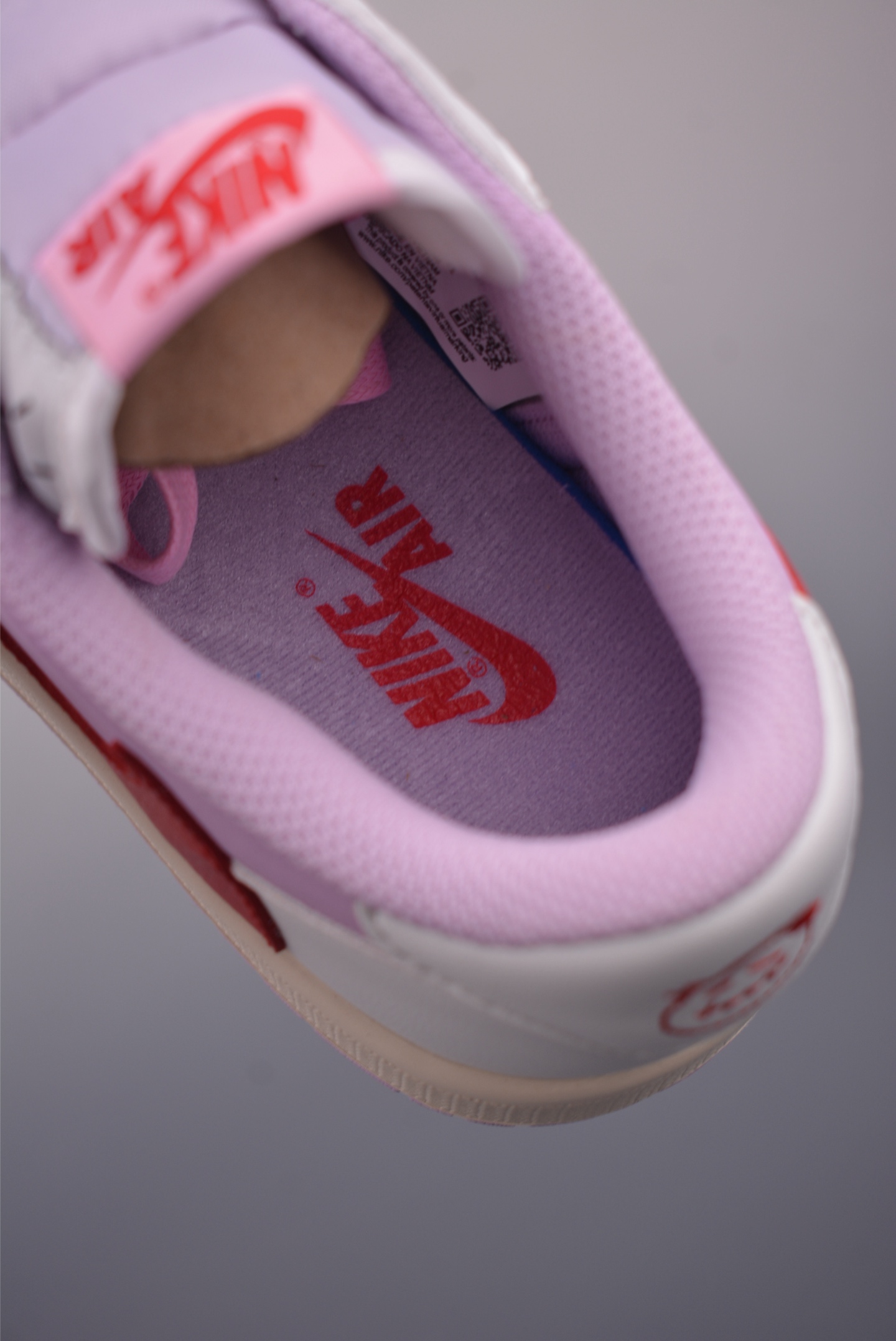 Fragment x Travis Scott Air Jordan 1 Low Pink Shoes - Limited Edition 10 i1756424467343 3056 0 8