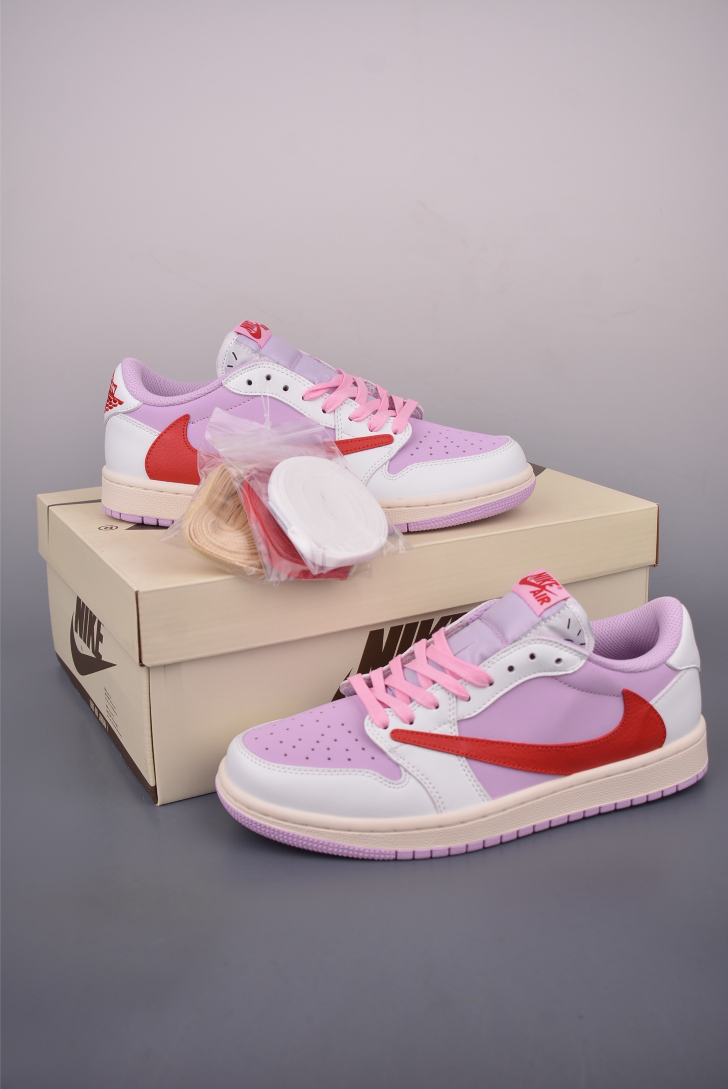 Fragment x Travis Scott Air Jordan 1 Low Pink Shoes - Limited Edition 6 i1756424467349 3031 0 3