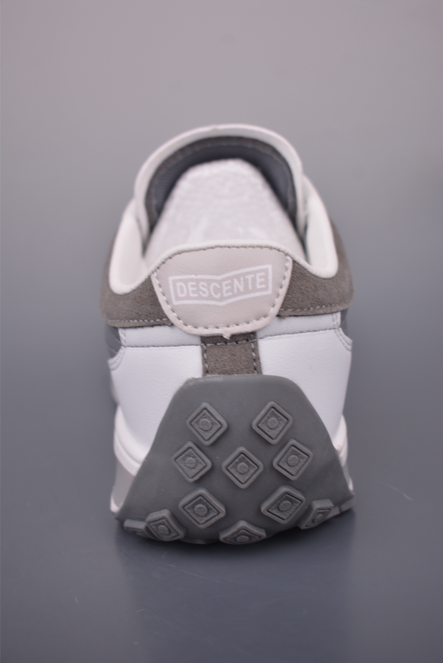 Descente CHRON RACER Retro Sneakers - Stylish, Comfortable, and Versatile Shoes 4 i1756424553490 6699 0 3