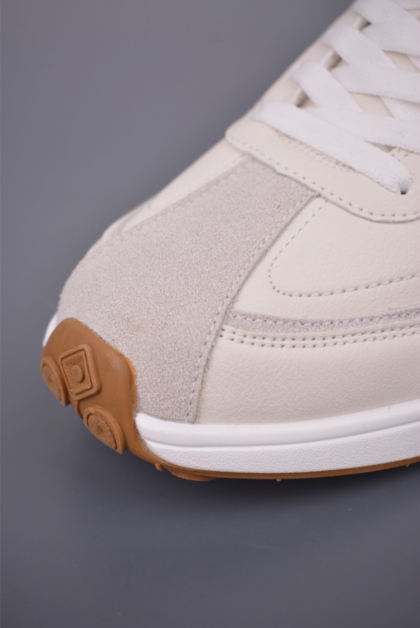 Descente CHRON RACER Retro Sneakers - Stylish, Comfortable, and Versatile 6 i1756424573702 6407 0 5