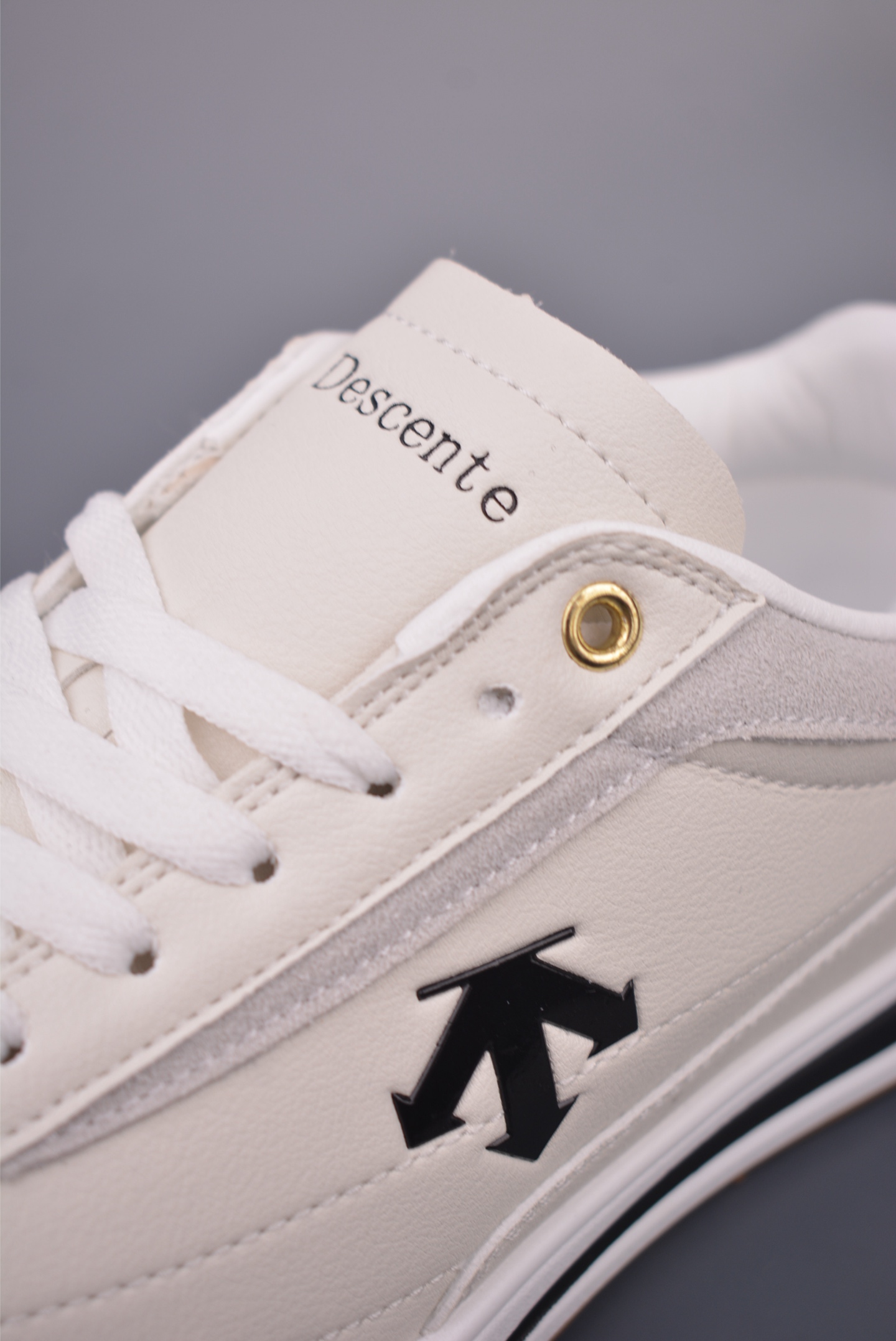 Descente CHRON RACER Retro Sneakers - Stylish, Comfortable, and Versatile 7 i1756424573725 9622 0 6