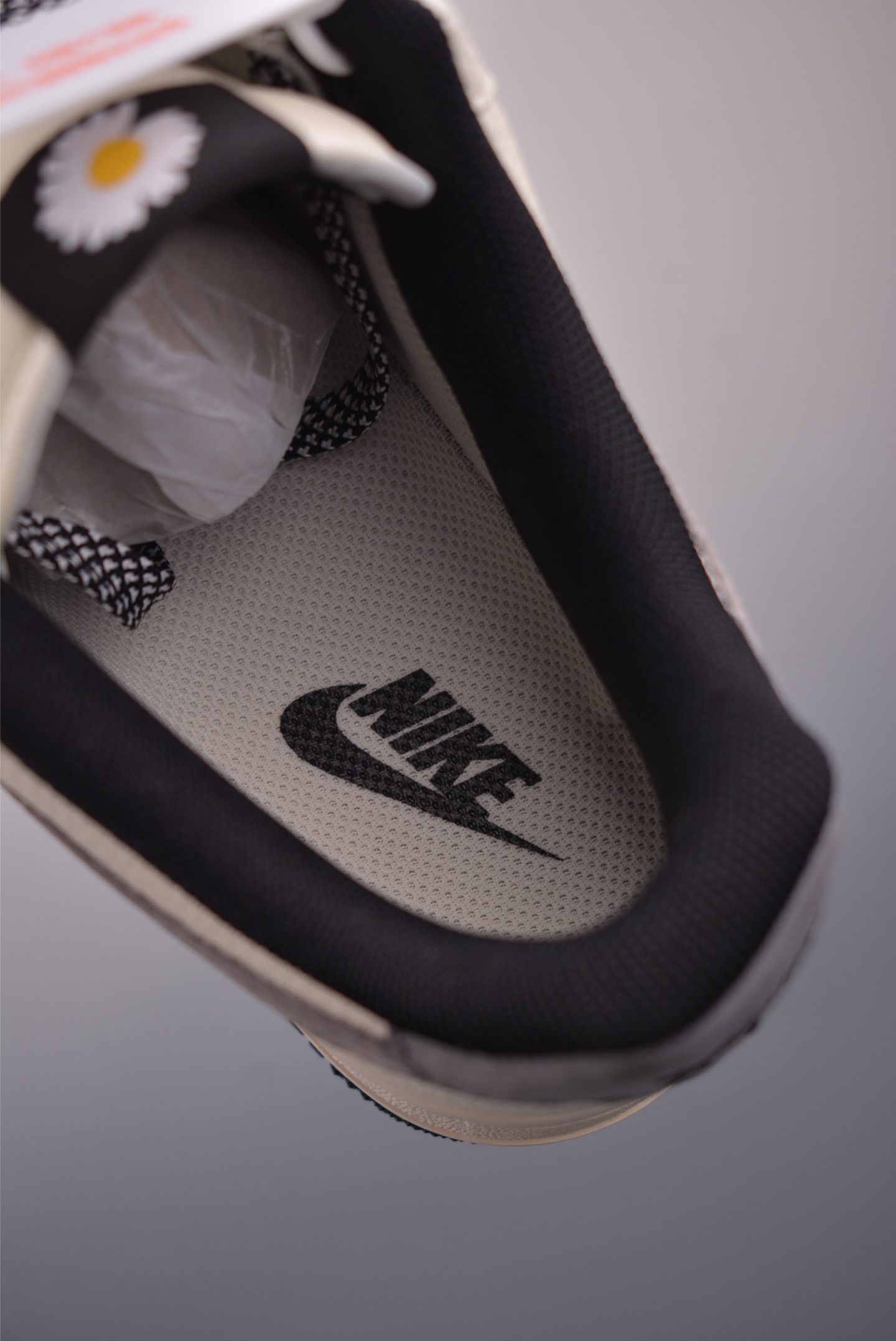 Nike Air Force 1 Low Peaceminusone Daisy, Premium Quality & Comfort Sneakers 10 i1756425040786 9565 0 8