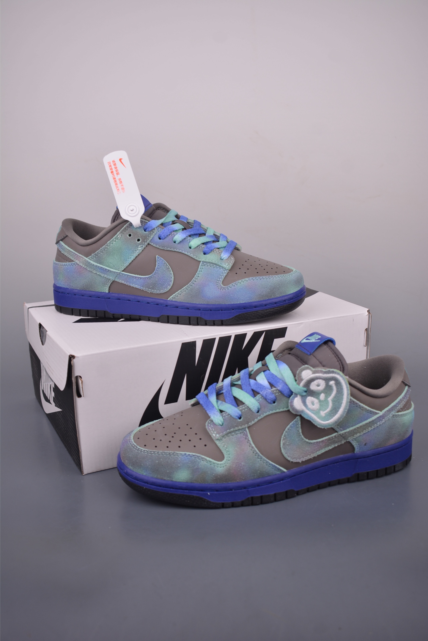 Nike SB Dunk Low Premium Quality Fashionable and Comfortable Sneakers 6 i1756425461639 2392 0 4