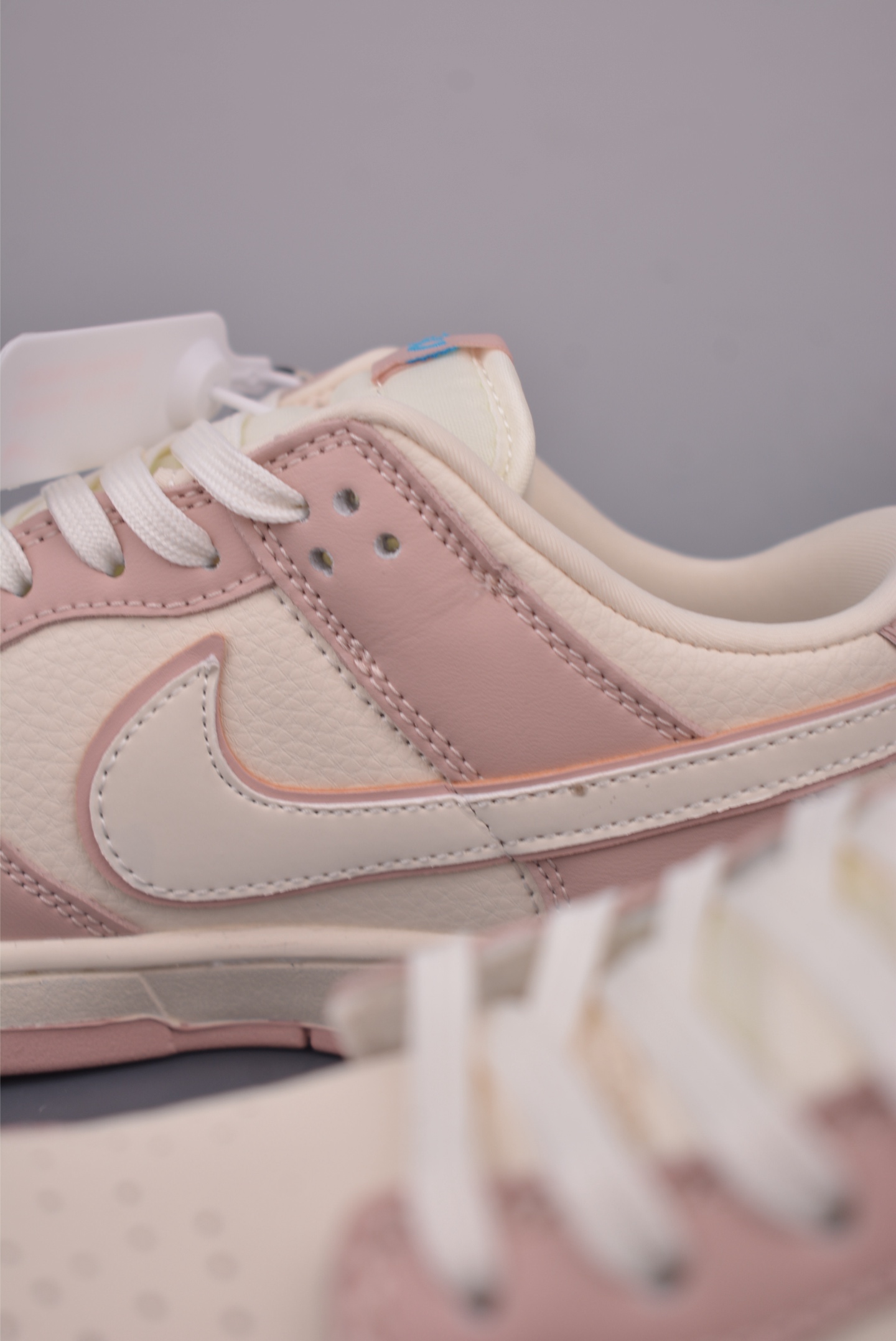 Nike SB Dunk Low Labubu Collaboration Premium Leather Fashion Sneakers 8 i1756425551548 2596 0 7