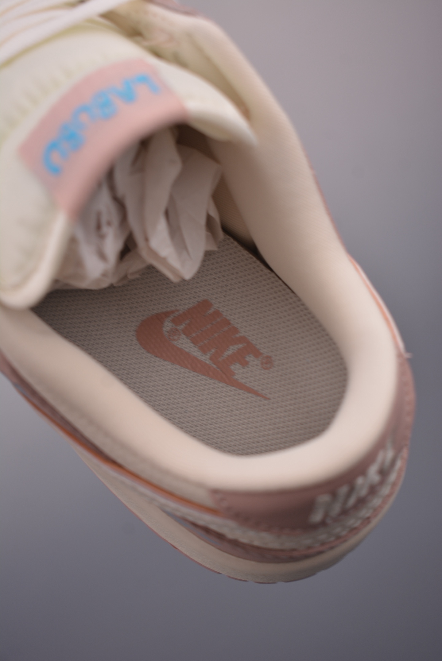 Nike SB Dunk Low Labubu Collaboration Premium Leather Fashion Sneakers 9 i1756425551564 6032 0 8