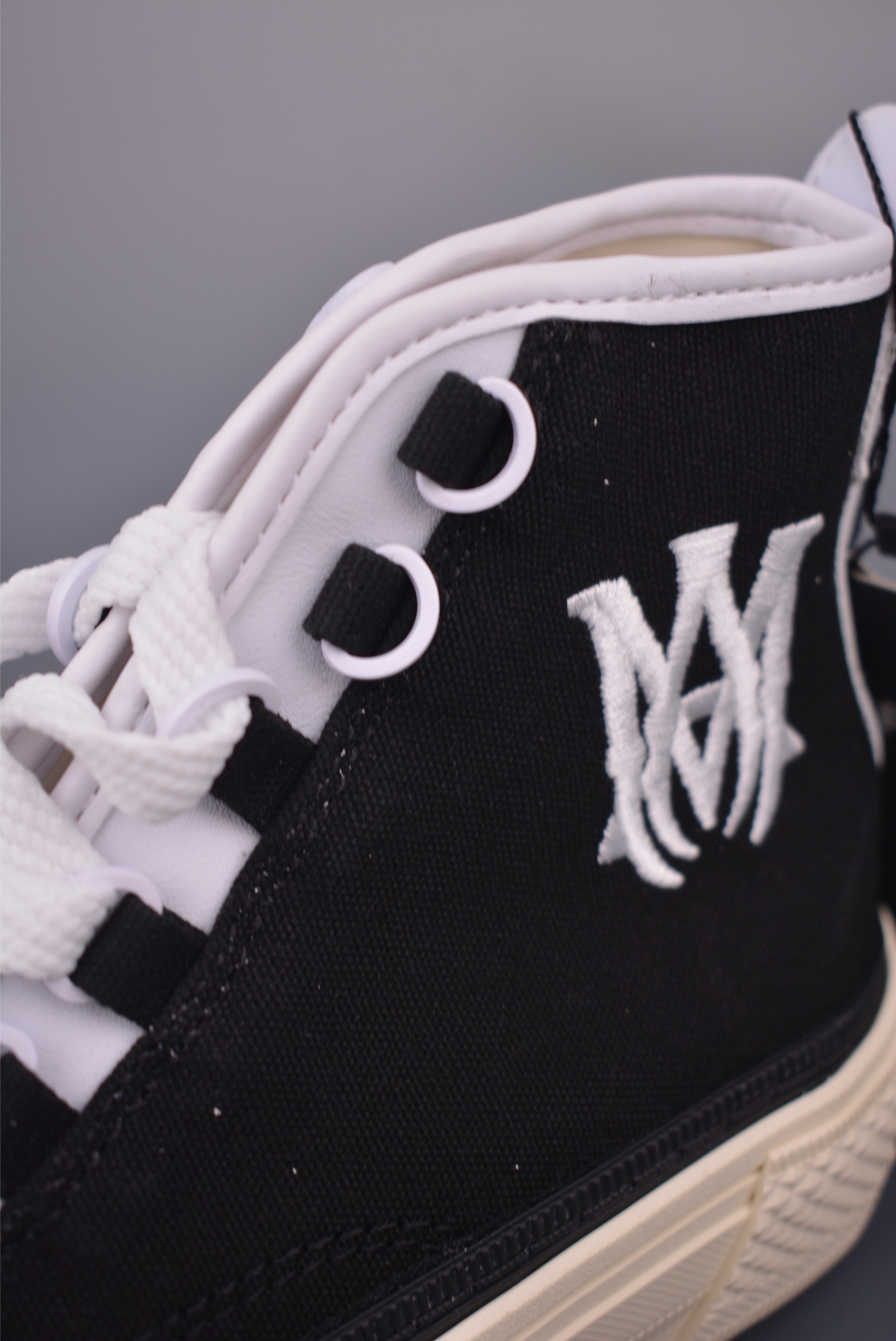 Amiri Ma Court Hi Black & White Sneakers Thick Sole Embroidered Canvas Shoes 7 i1756507808455 3666 0 6
