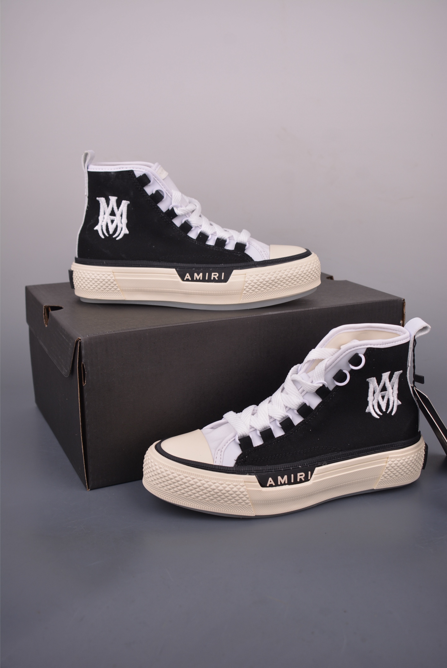 Amiri Ma Court Hi Star Patchwork Sneakers - Comfortable Fashion for Everyone 4 i1756507810152 5476 0 4