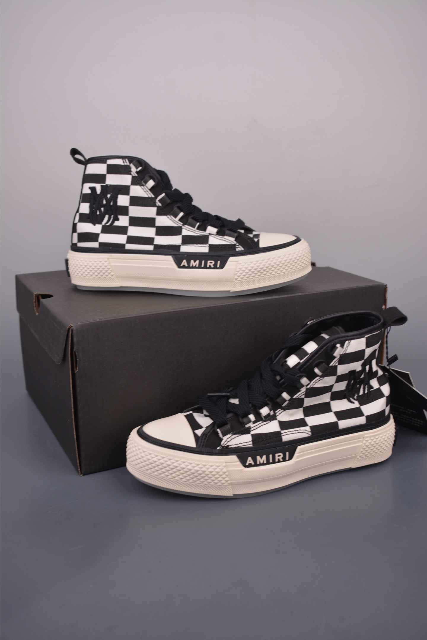 Amiri Ma Court Hi Star Patchwork Sneakers - Comfortable Fashion for Everyone 3 i1756507824887 5085 0 2
