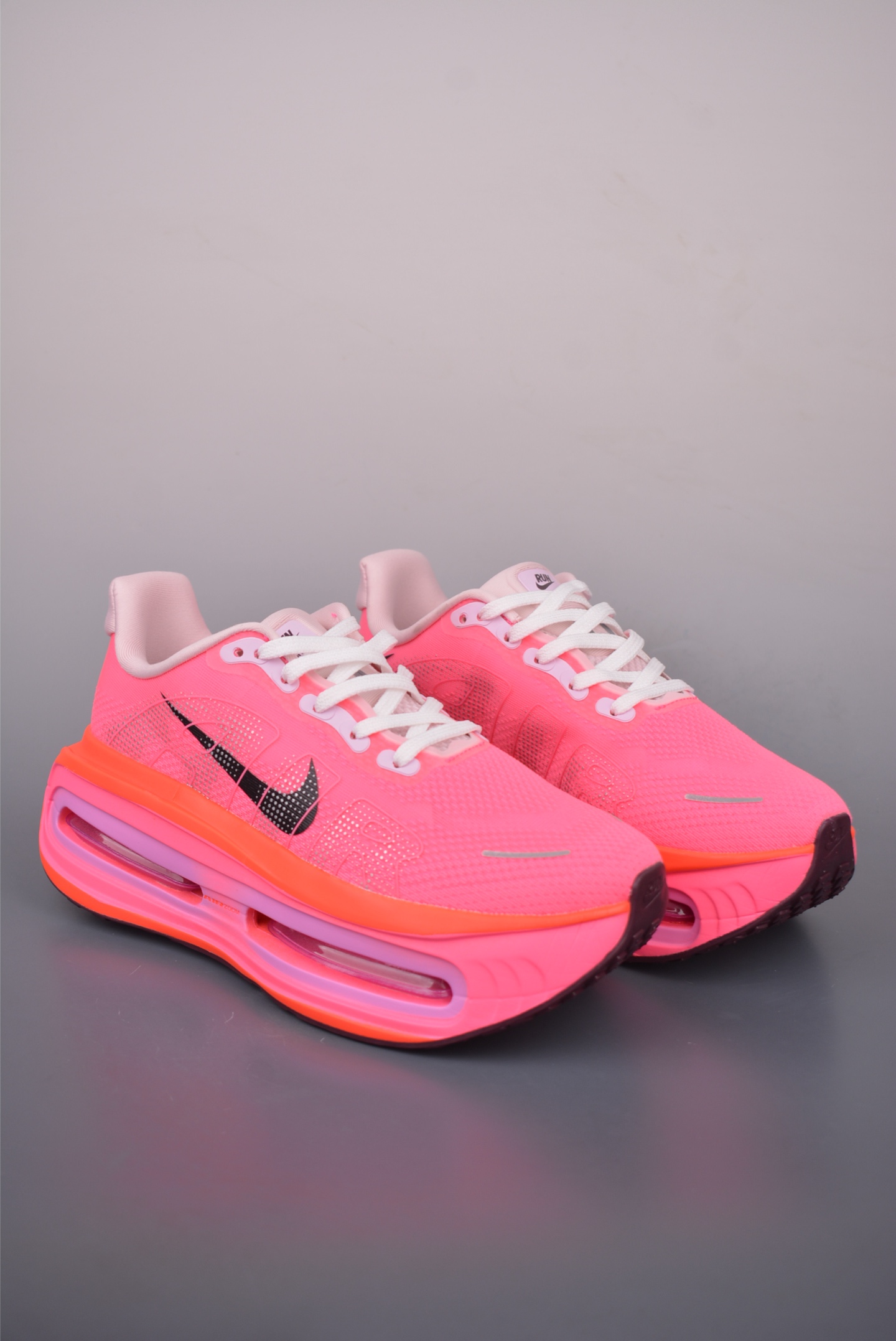 Nike Vomero Premium Air Cushion Running Shoes - Comfortable, Stylish, and Durable 1 i1756508095935 3888 0 0