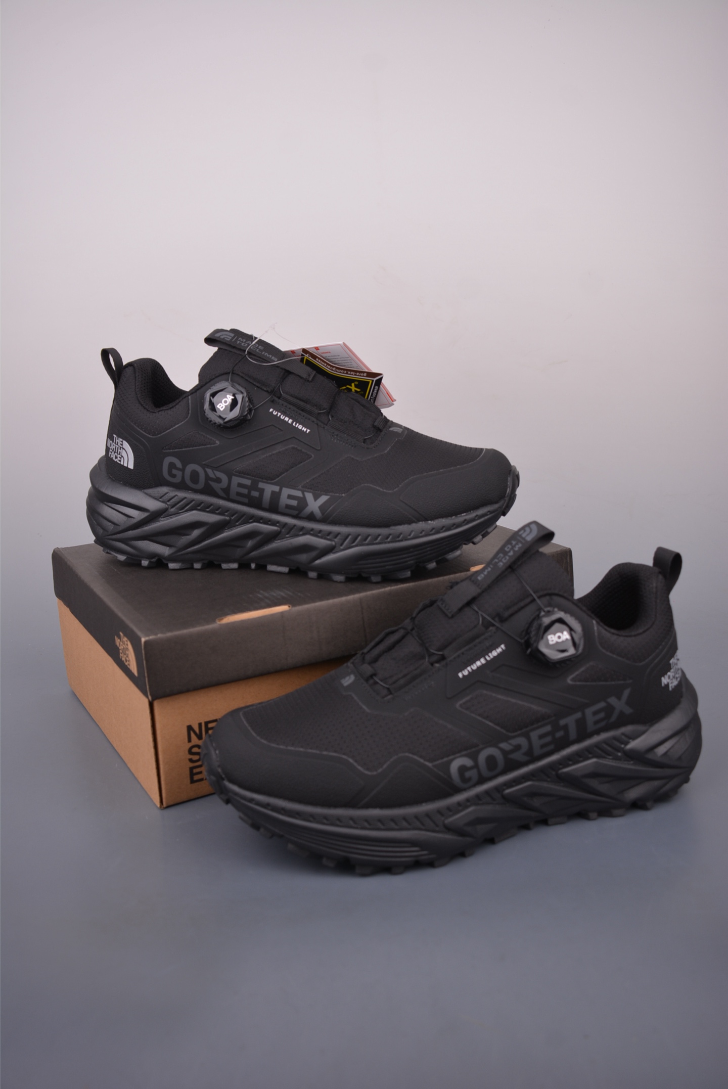 The North Face Men's Vectiv Exploris Futurelight Hiking Shoes 5 i1756508160956 9143 0 4