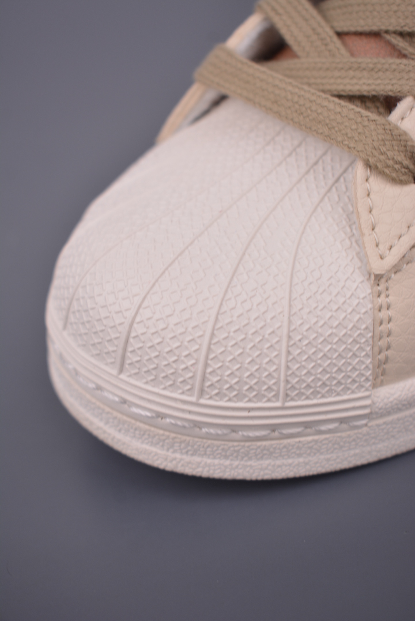 Adidas Originals Superstar 2.0 - Classic Shell Toe Sneakers - Premium Leather 7 i1756508332795 255 0 5