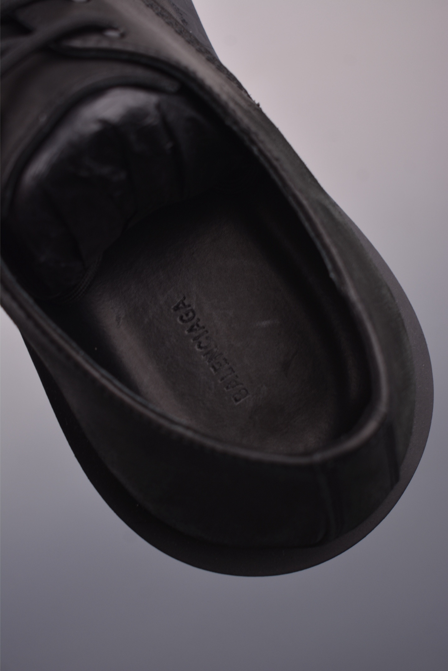 Balenciaga Rhino Derby BB Buckle Low-Top Platform Leather Shoes 10 i1756508647350 6541 0 8