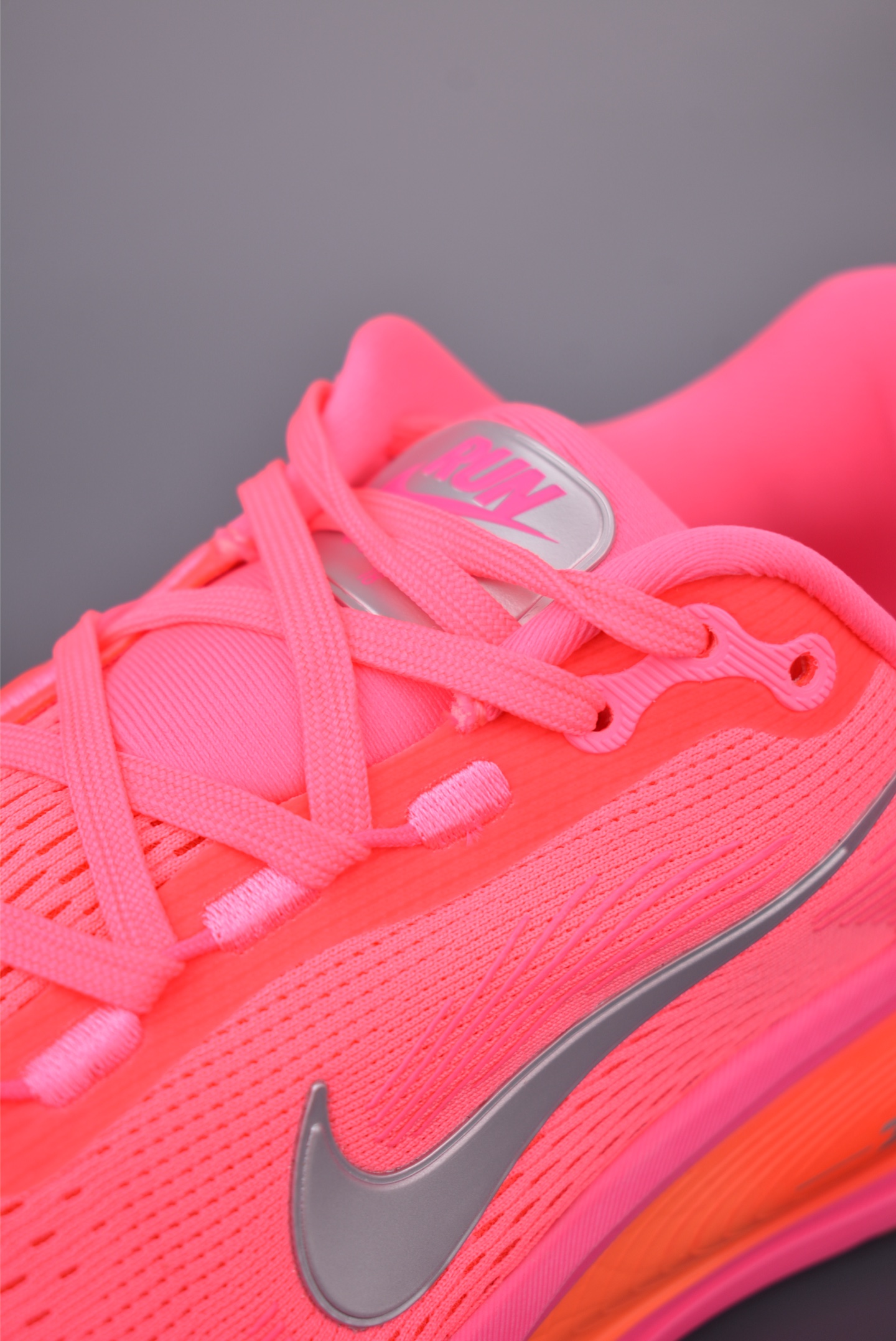 Nike Air Zoom Vomero Plus Running Shoes - Pink, Ultimate Comfort and Style 7 i1756594856261 5320 0 6