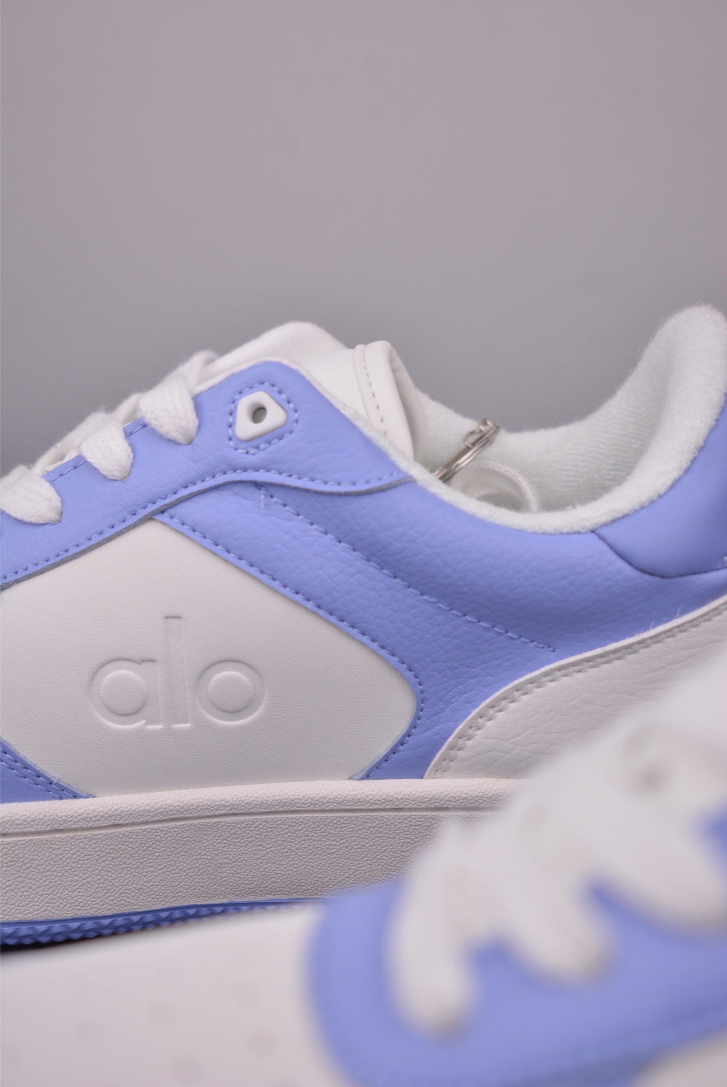 Alo Yoga Recovery Mode LABUBU Low-Top Sneakers - Comfortable & Stylish 9 i1756595304561 636 0 7