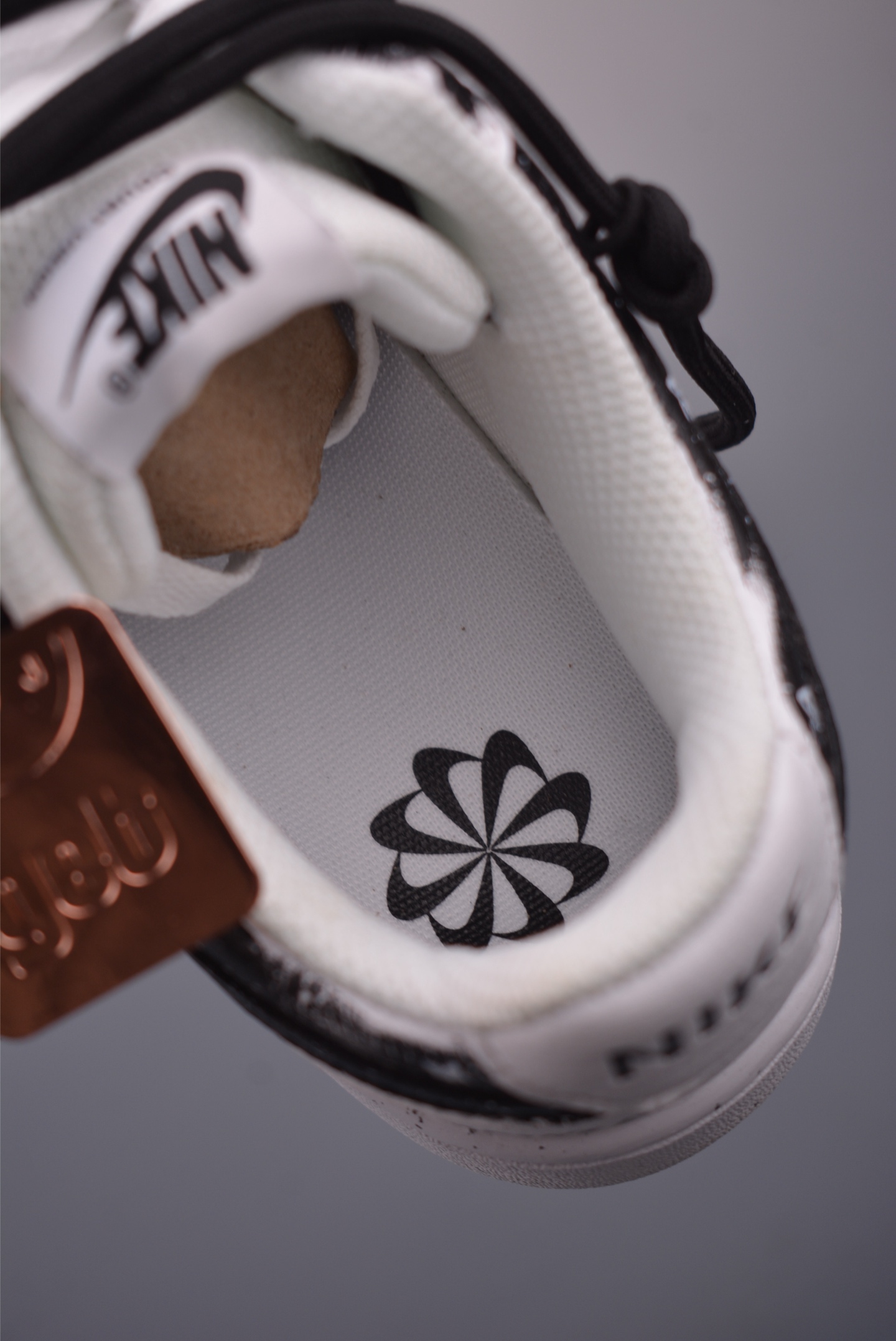 Nike Court Vision Low Hand-Painted Graffiti Sneakers - Original Version 9 i1756595369181 1101 0 8