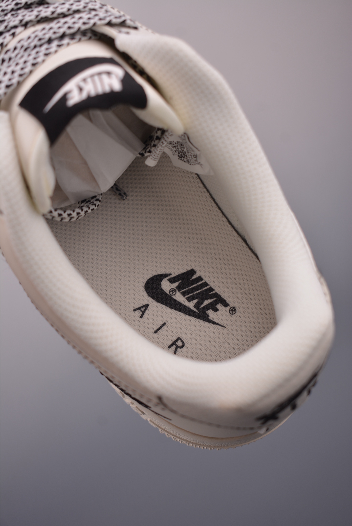 Nike Air Force 1 Low '07 Premium Sneakers - Cream White, Classic Style 10 i1756595598610 2971 0 8
