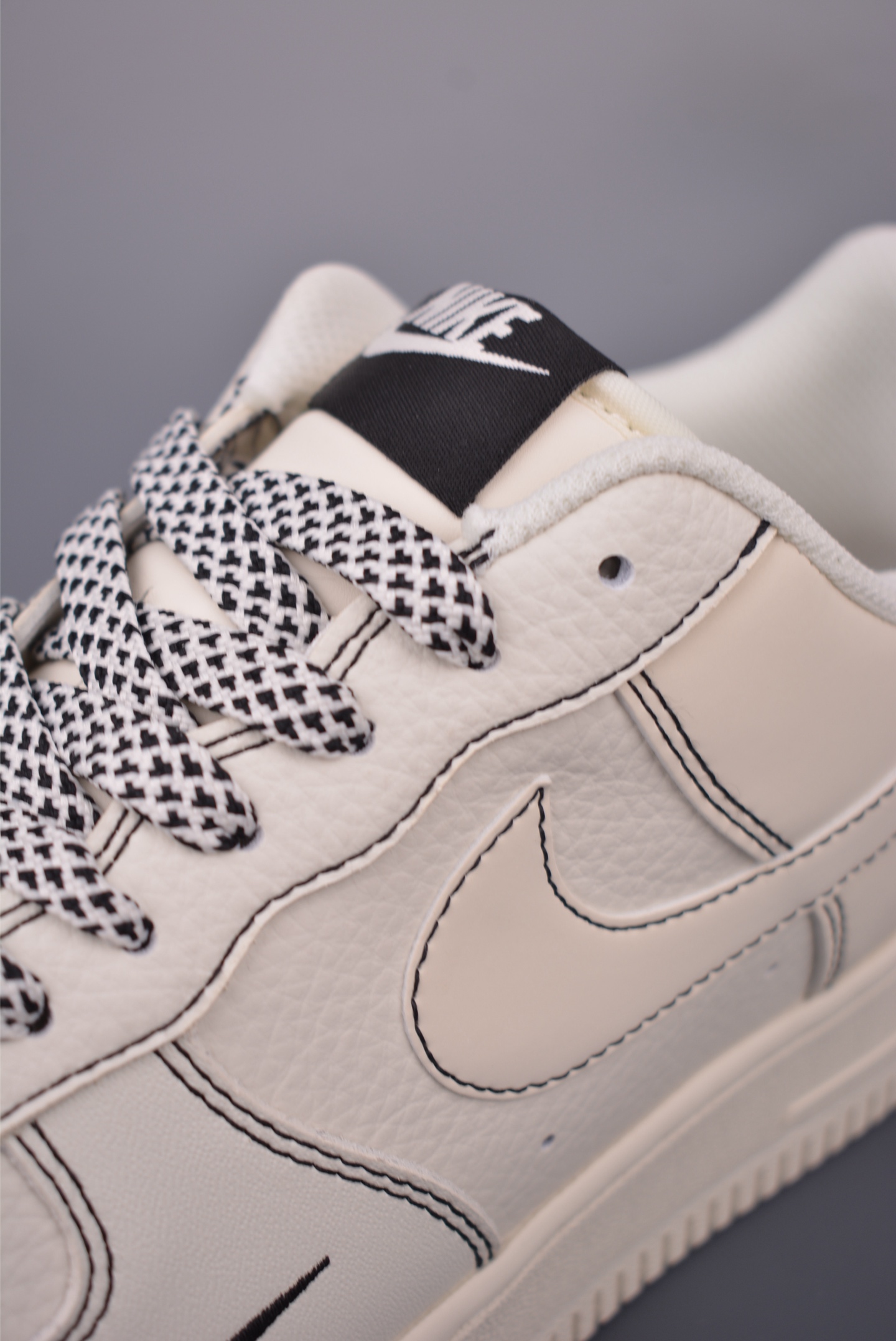 Nike Air Force 1 Low '07 Premium Sneakers - Cream White, Classic Style 8 i1756595600329 4002 0 6