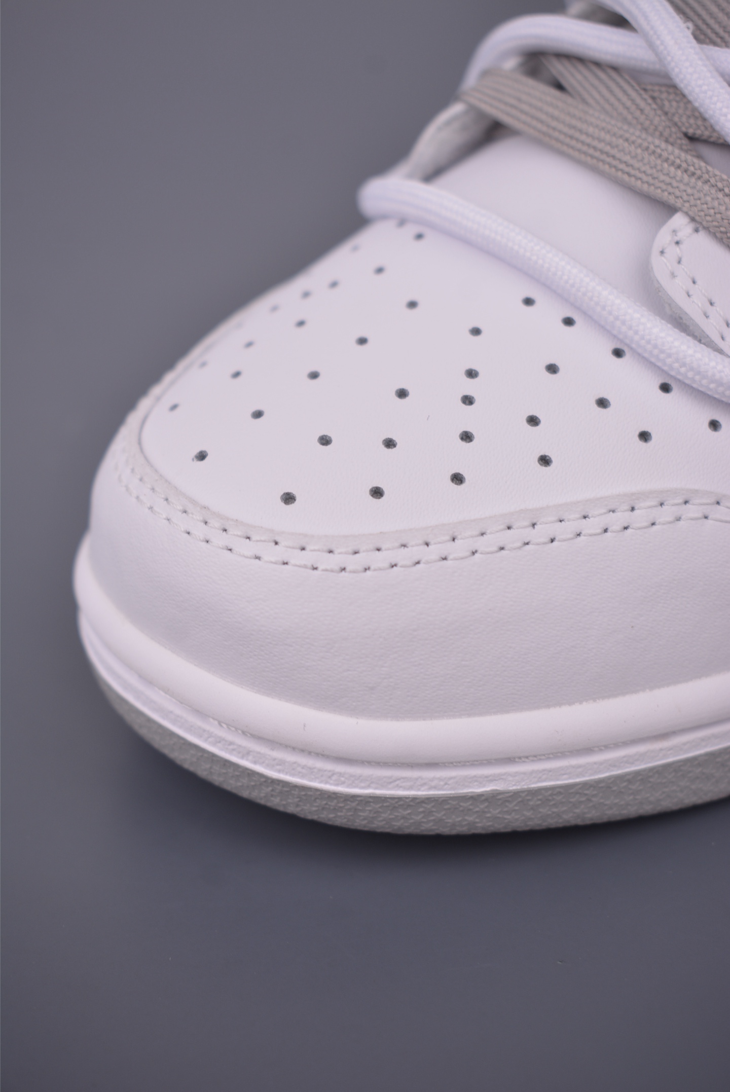 Nike SB Dunk Low AMPR Deconstructed White Grey Sneakers 7 i1756595730631 6960 0 5