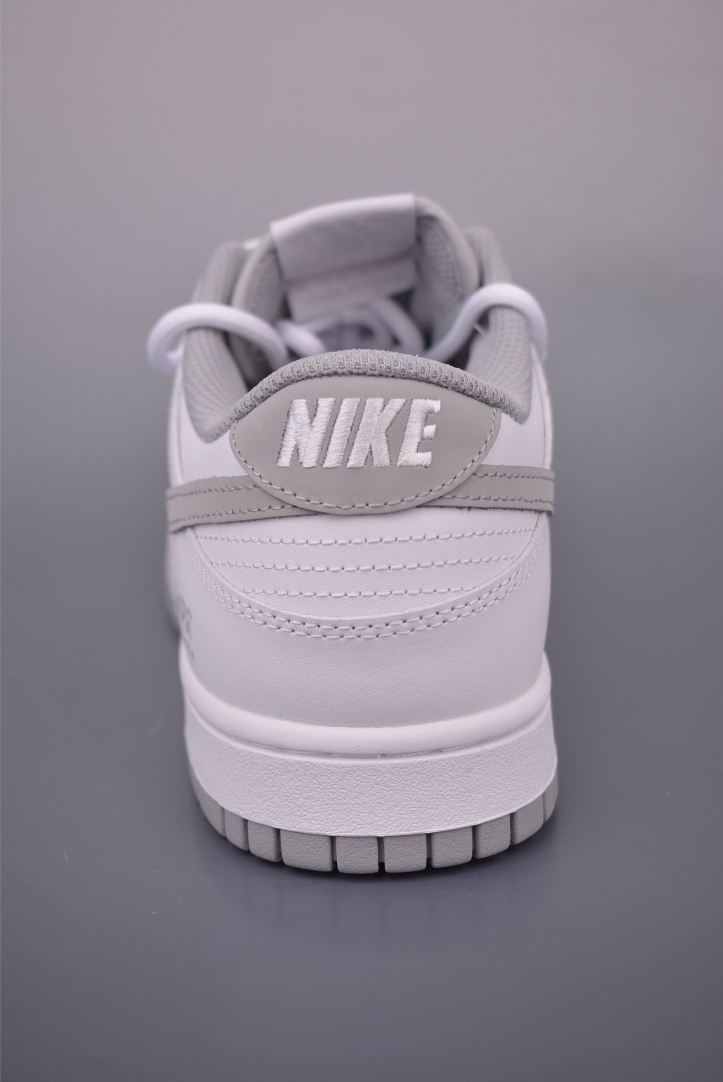 Nike SB Dunk Low AMPR Deconstructed White Grey Sneakers 5 i1756595732452 5278 0 3