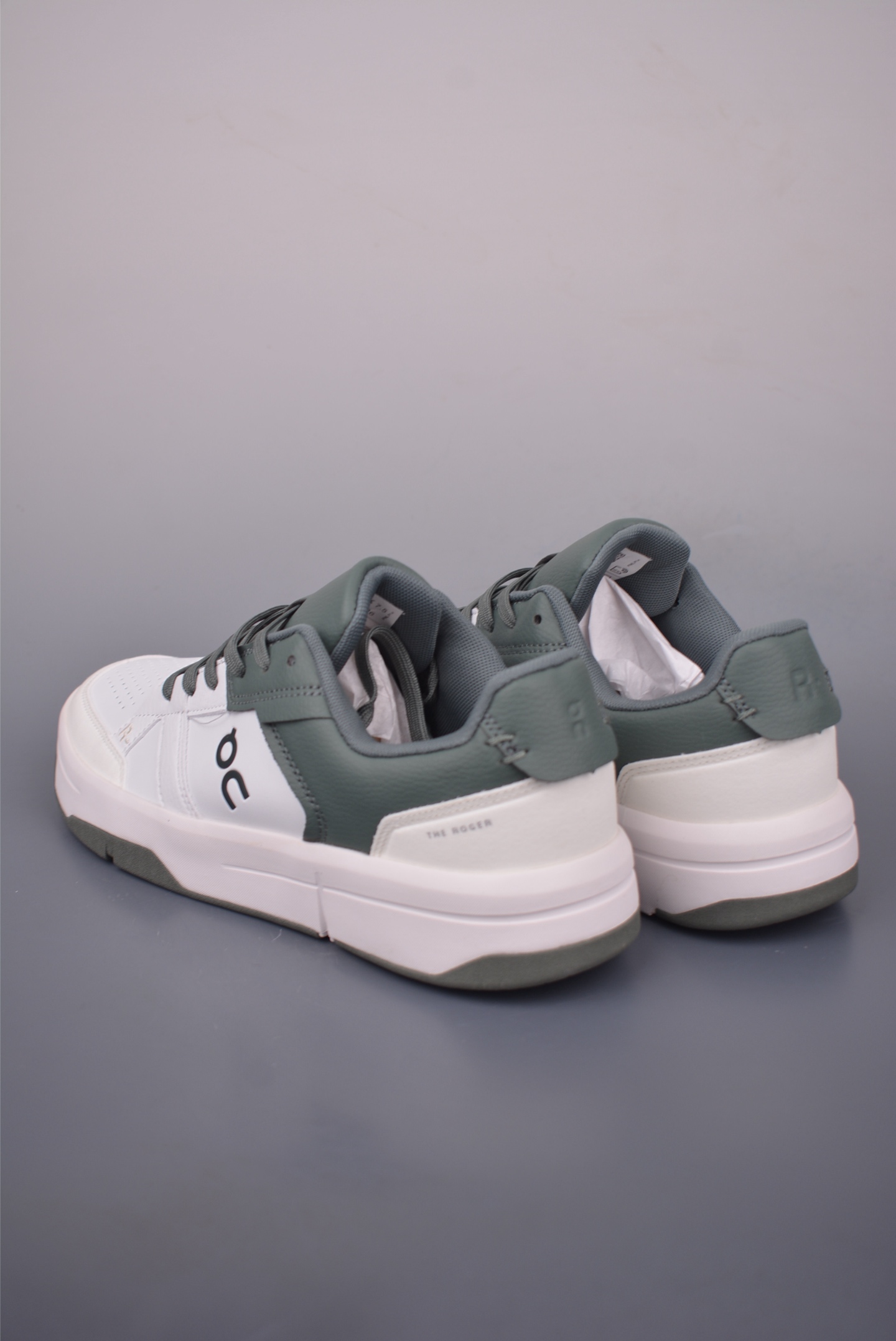 On昂跑 THE ROGER Clubhouse 户外街头机能风跑步鞋 3WF10541011