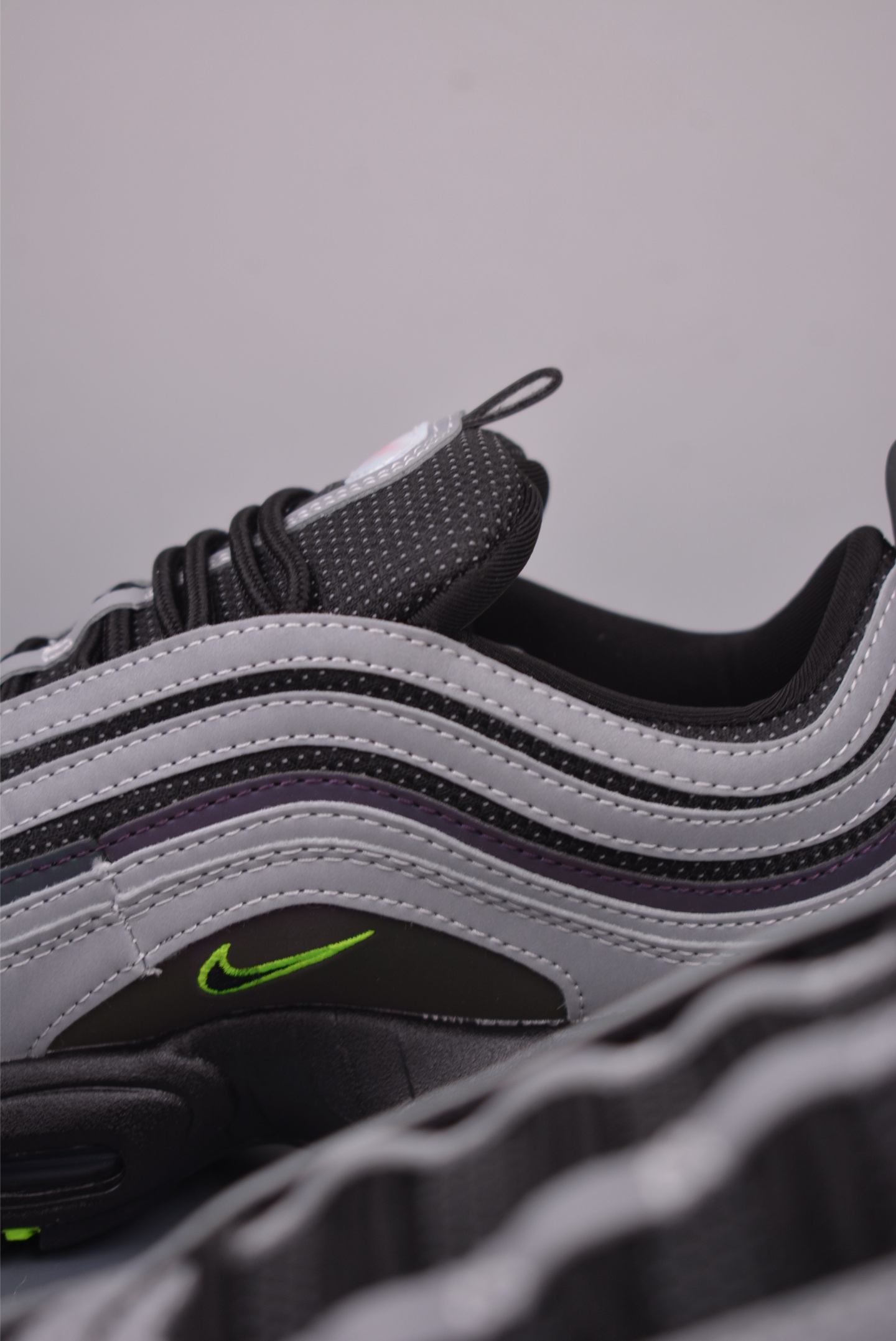 Nike Air Max 97: Iconic Style, Comfortable Air Cushioning, Versatile Sneakers 8 i1756679922436 6683 0 7