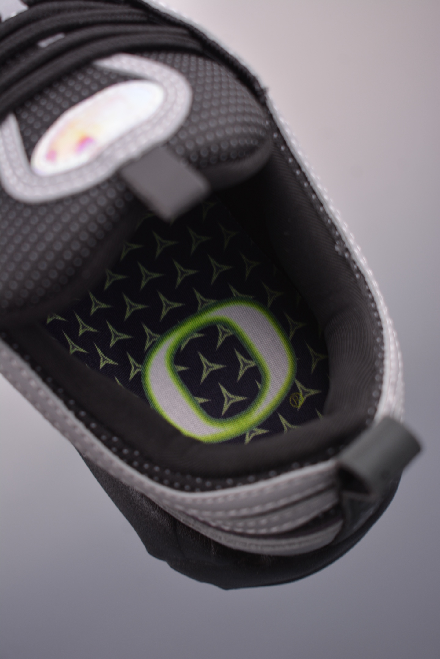 Nike Air Max 97: Iconic Style, Comfortable Air Cushioning, Versatile Sneakers 9 i1756679922455 1992 0 8